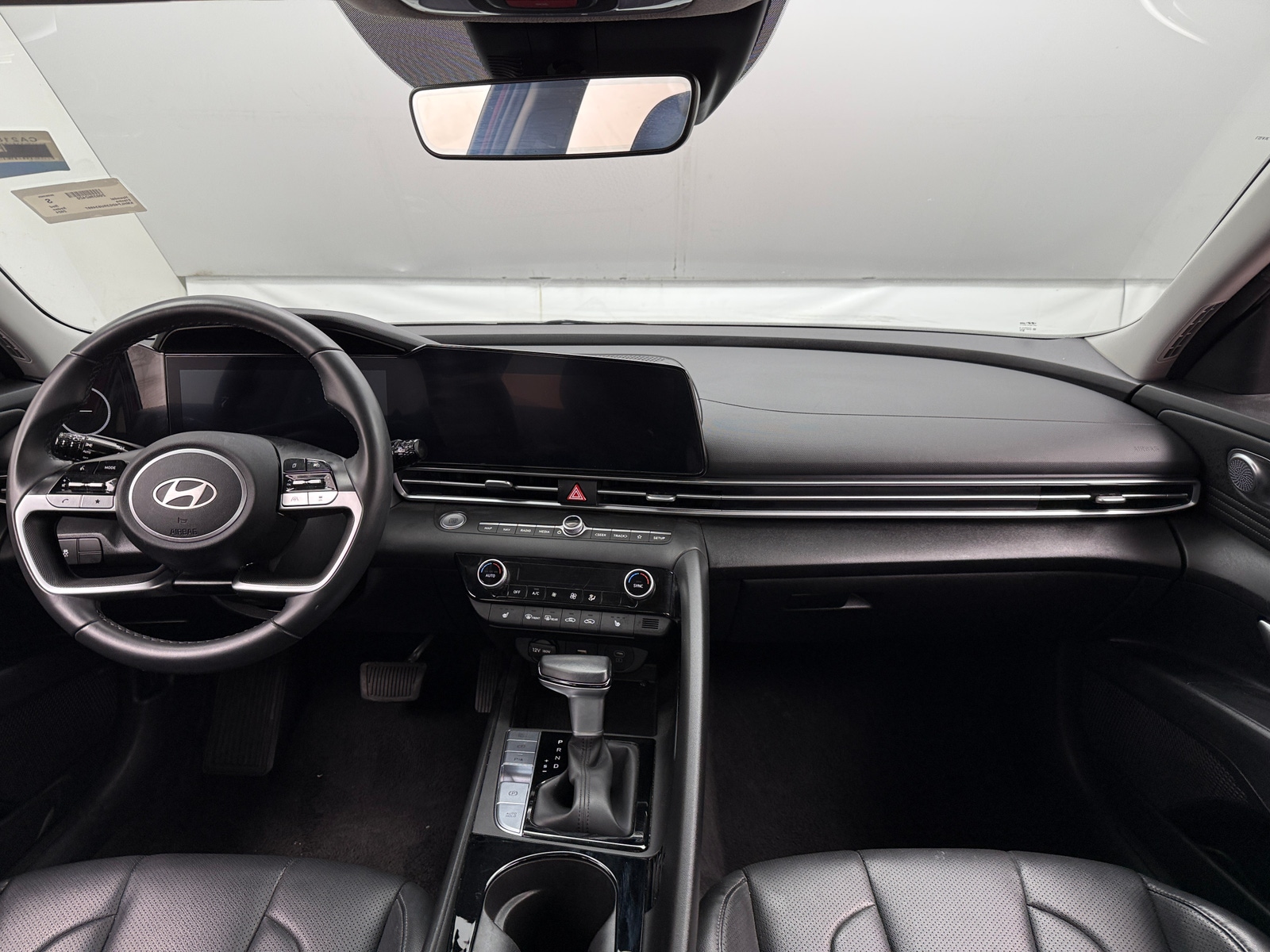 Thumbnail: 2024 Hyundai Elantra - 2
