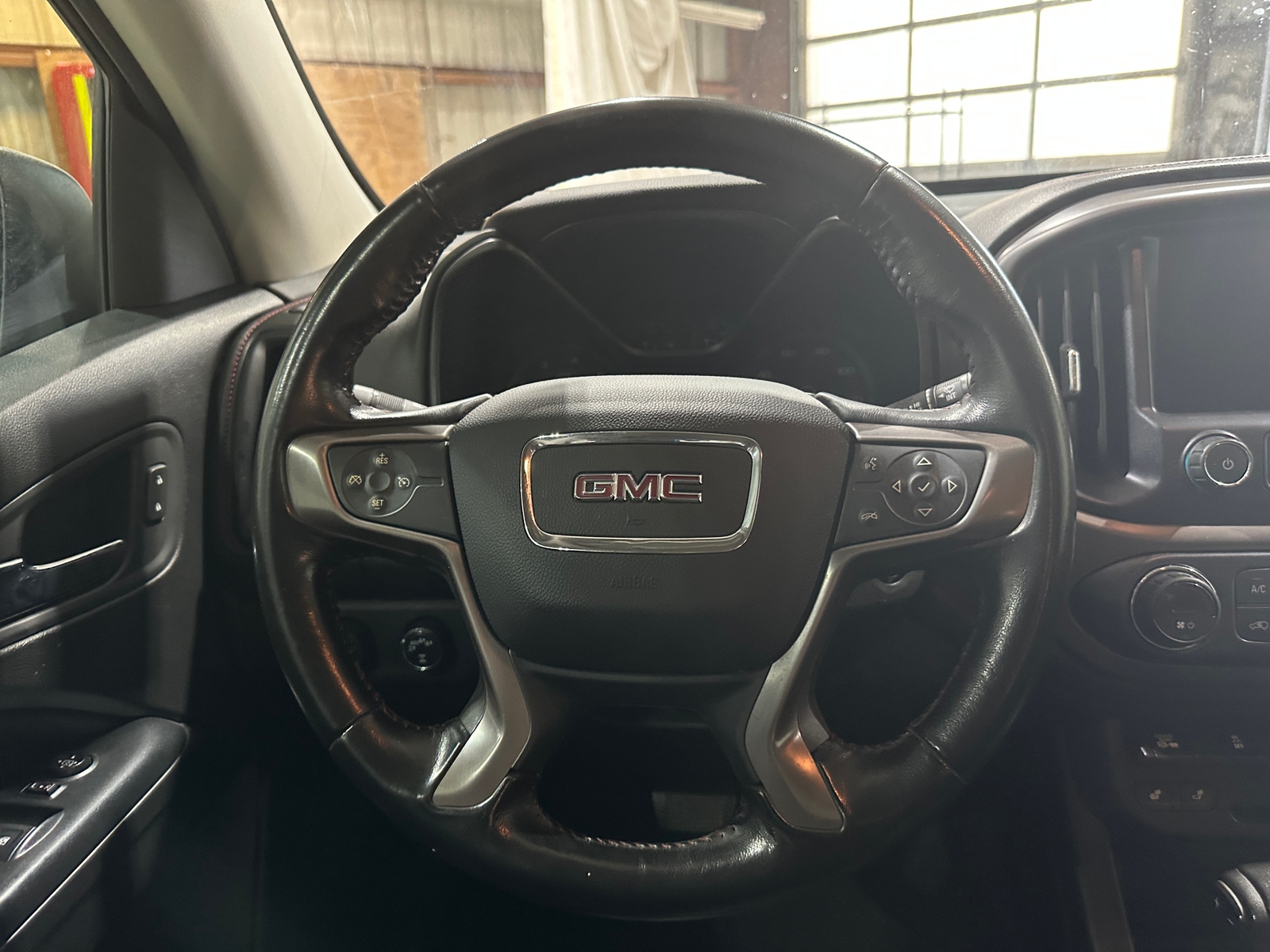 Thumbnail: 2019 GMC Canyon - 5
