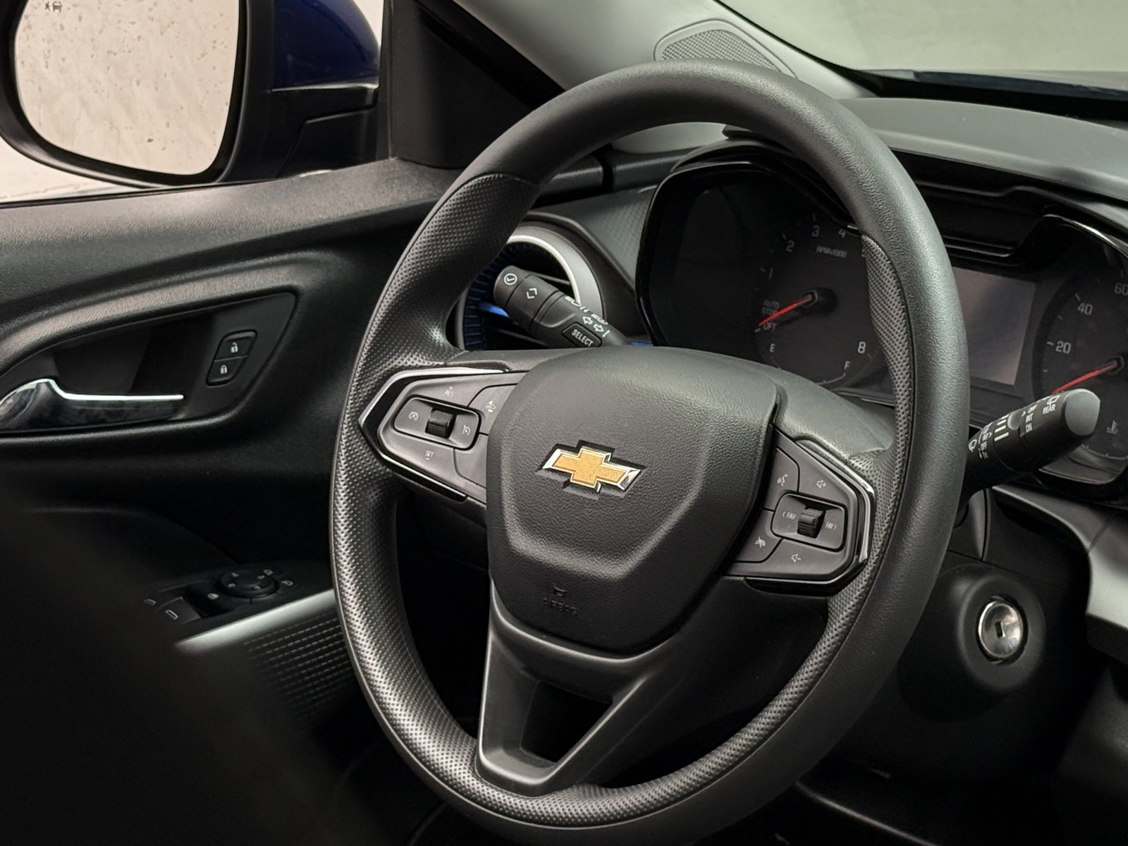 Thumbnail: 2024 Chevrolet Trax - 5