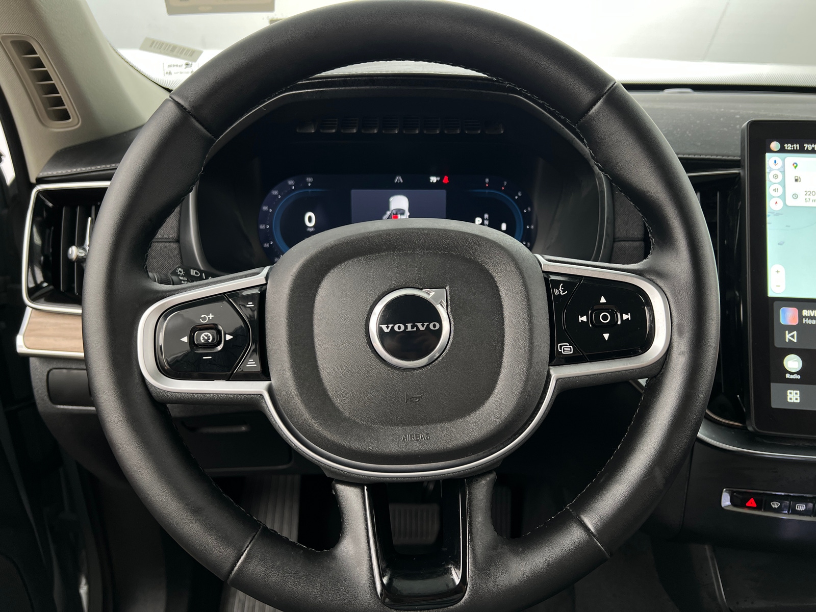 Thumbnail: 2025 Volvo XC90 - 4