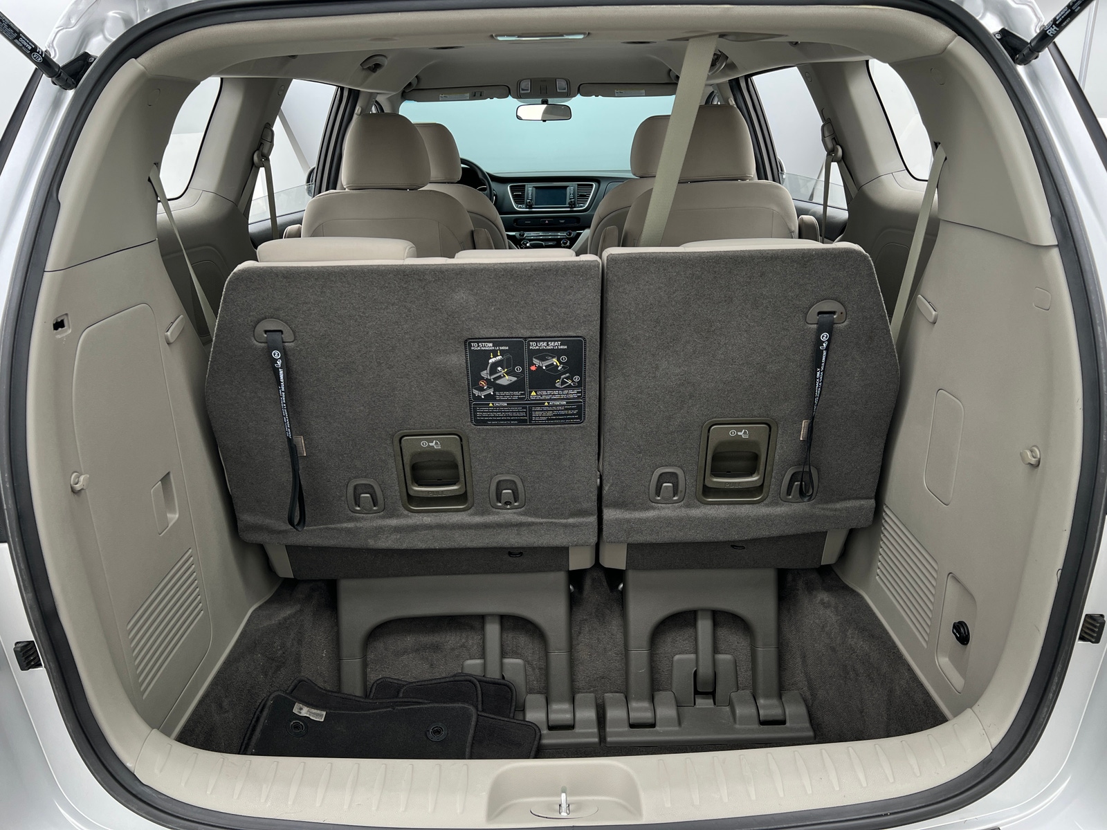 Thumbnail: 2020 Kia Sedona - 7
