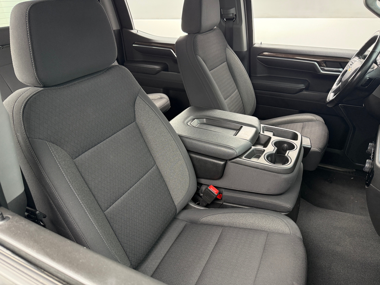 Thumbnail: 2022 Chevrolet Silverado 1500 - 2
