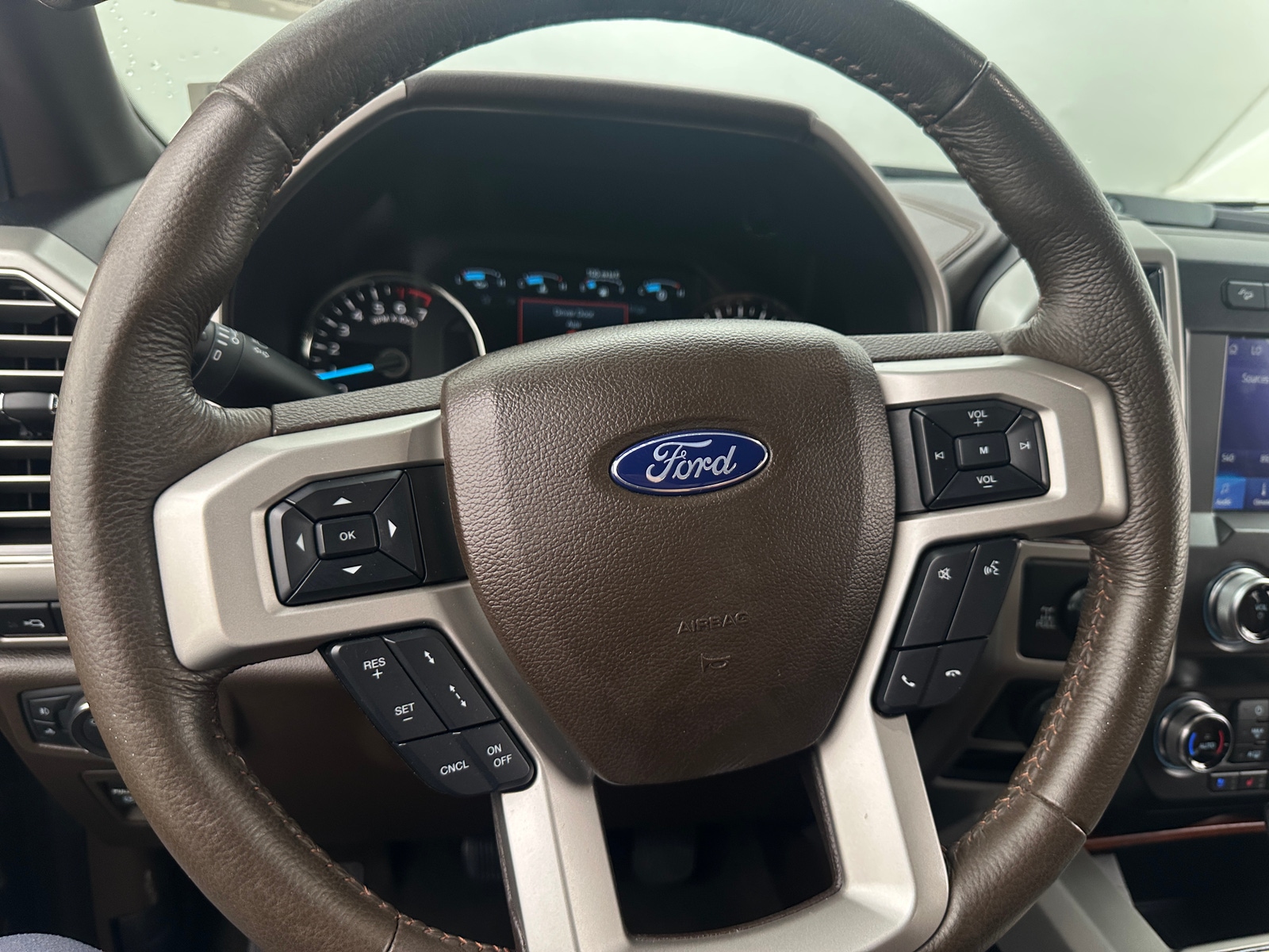 Thumbnail: 2020 Ford Econoline - 4