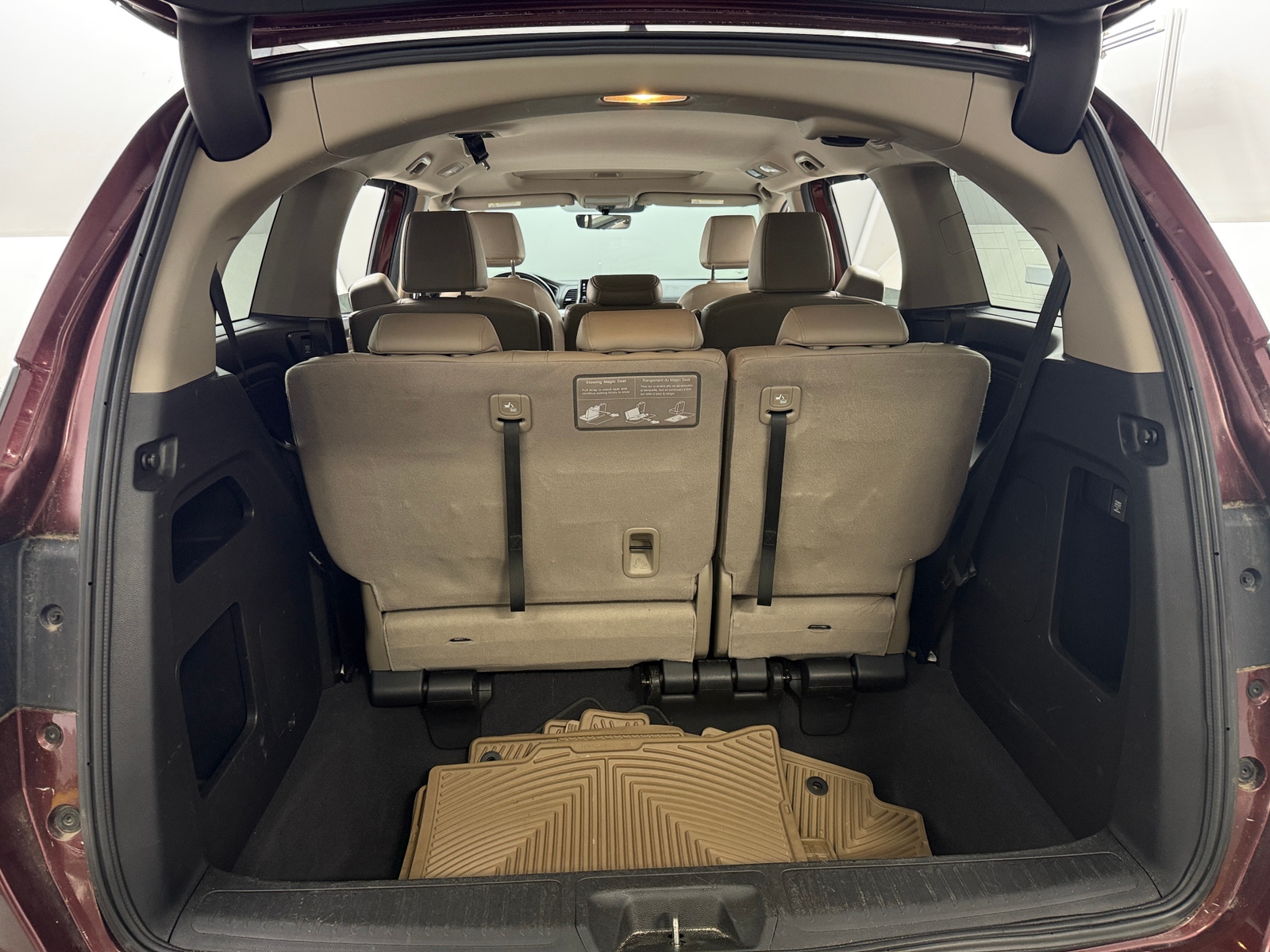 Thumbnail: 2019 Honda Odyssey - 6