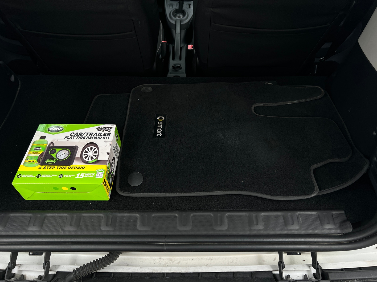 Thumbnail: 2016 smart fortwo - 6