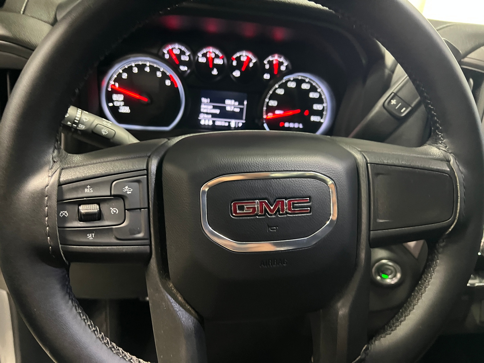 Thumbnail: 2024 GMC Sierra 1500 - 5