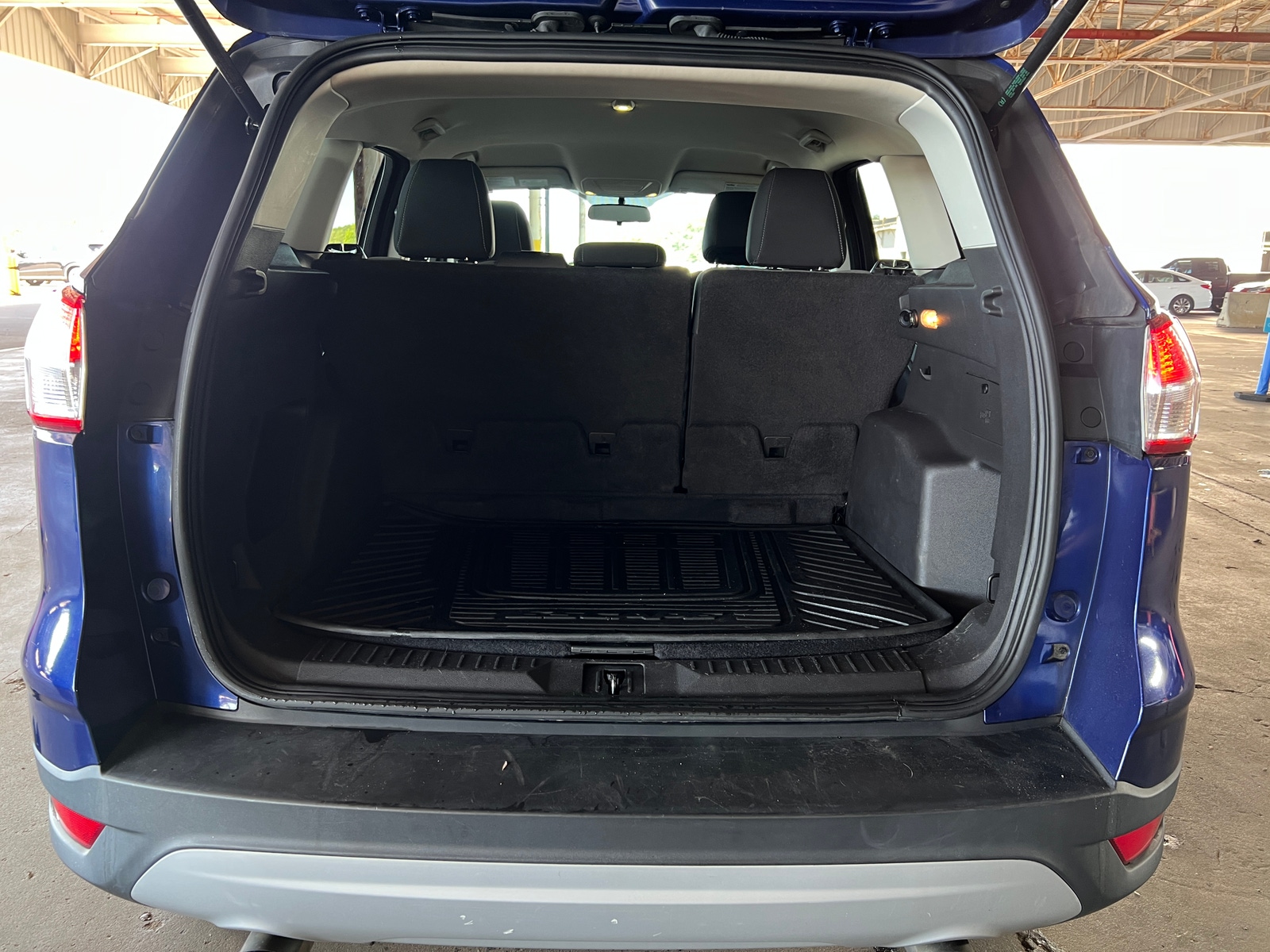 Thumbnail: 2016 Ford Escape - 7