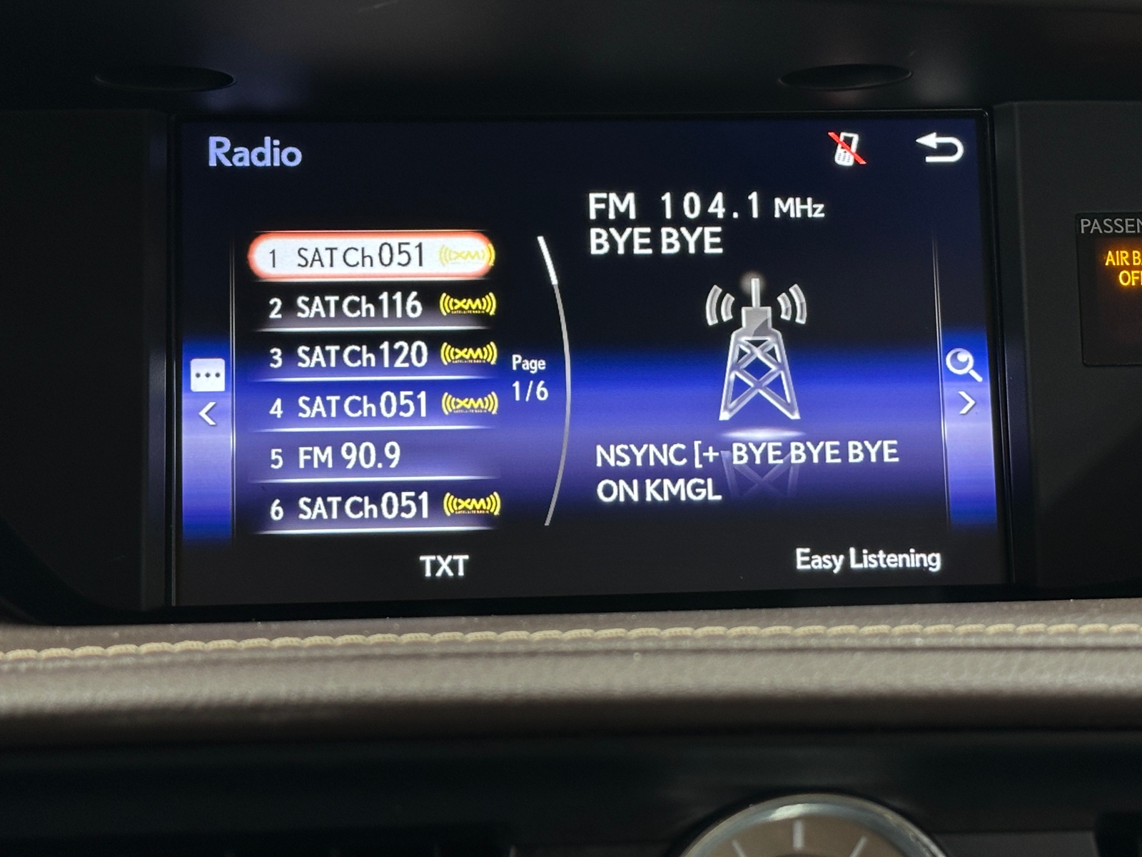 Thumbnail: 2017 Lexus ES - 3