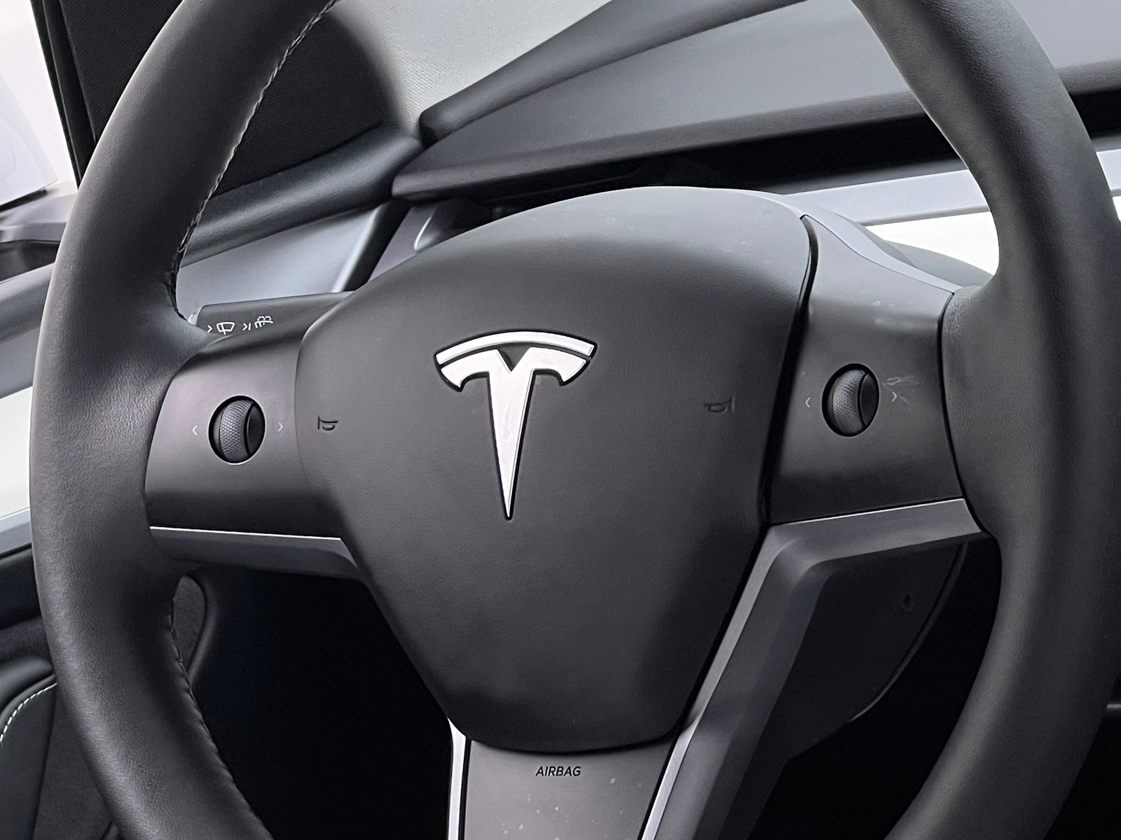 Thumbnail: 2023 Tesla Model Y - 4
