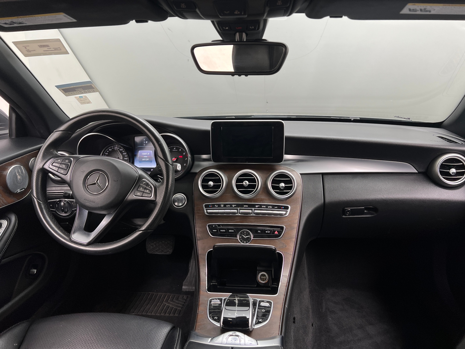 Thumbnail: 2017 Mercedes-Benz C-Class - 2