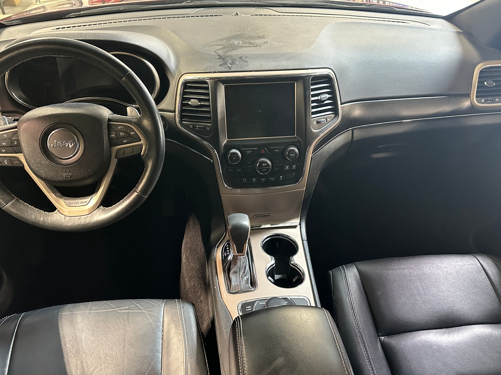 Thumbnail: 2017 Jeep Grand Cherokee - 2
