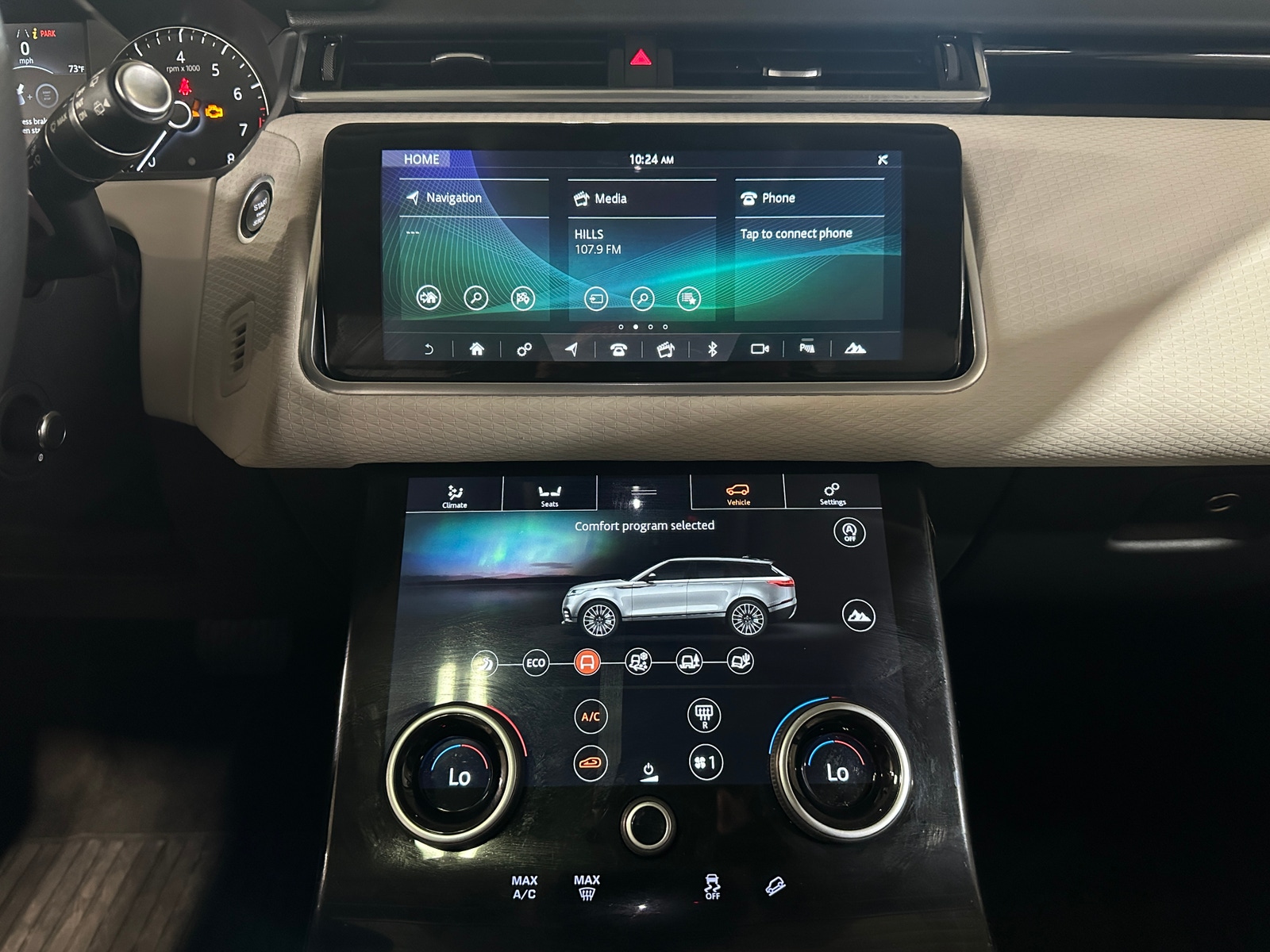 Thumbnail: 2020 Land Rover Range Rover Velar - 3