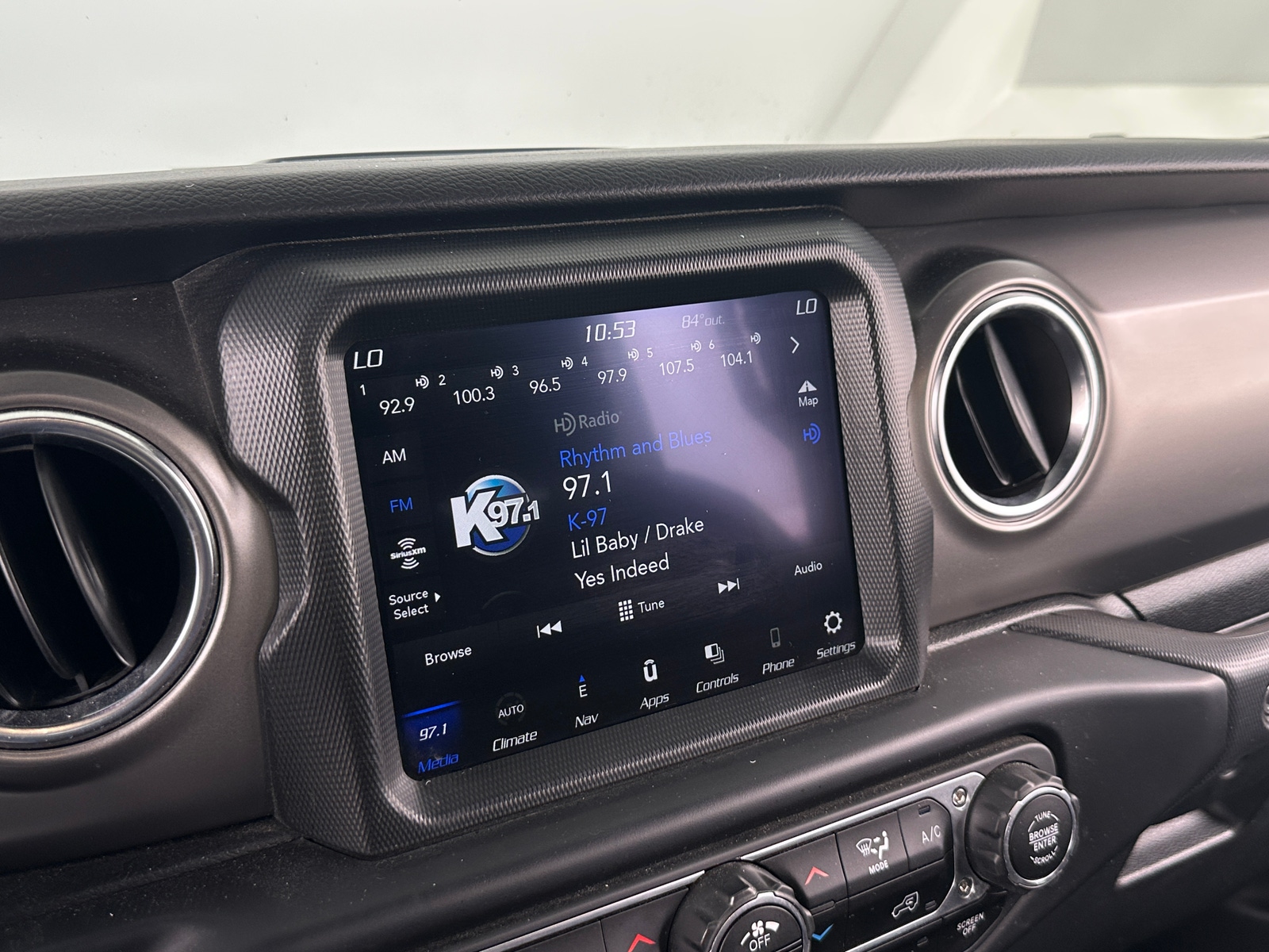 Thumbnail: 2022 Jeep Wrangler - 4