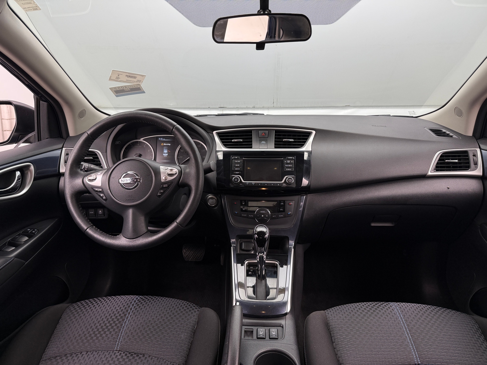 Thumbnail: 2018 Nissan Sentra - 3