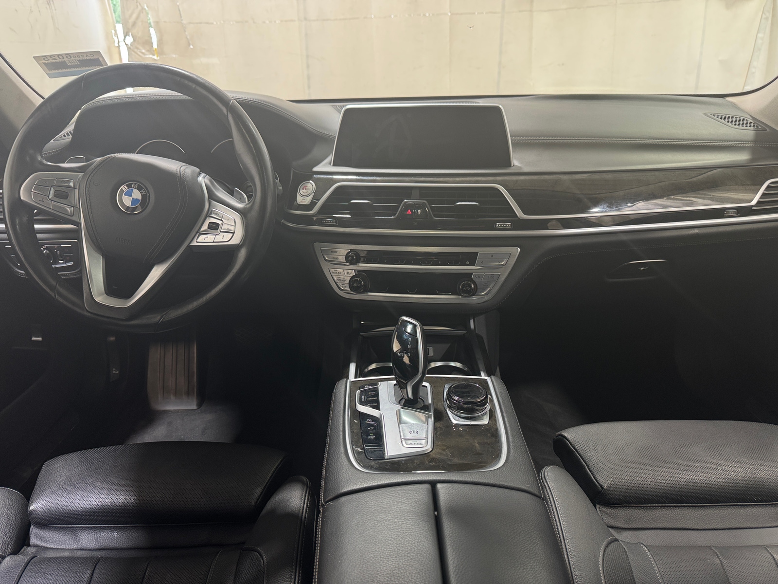Thumbnail: 2017 BMW 7 Series - 2