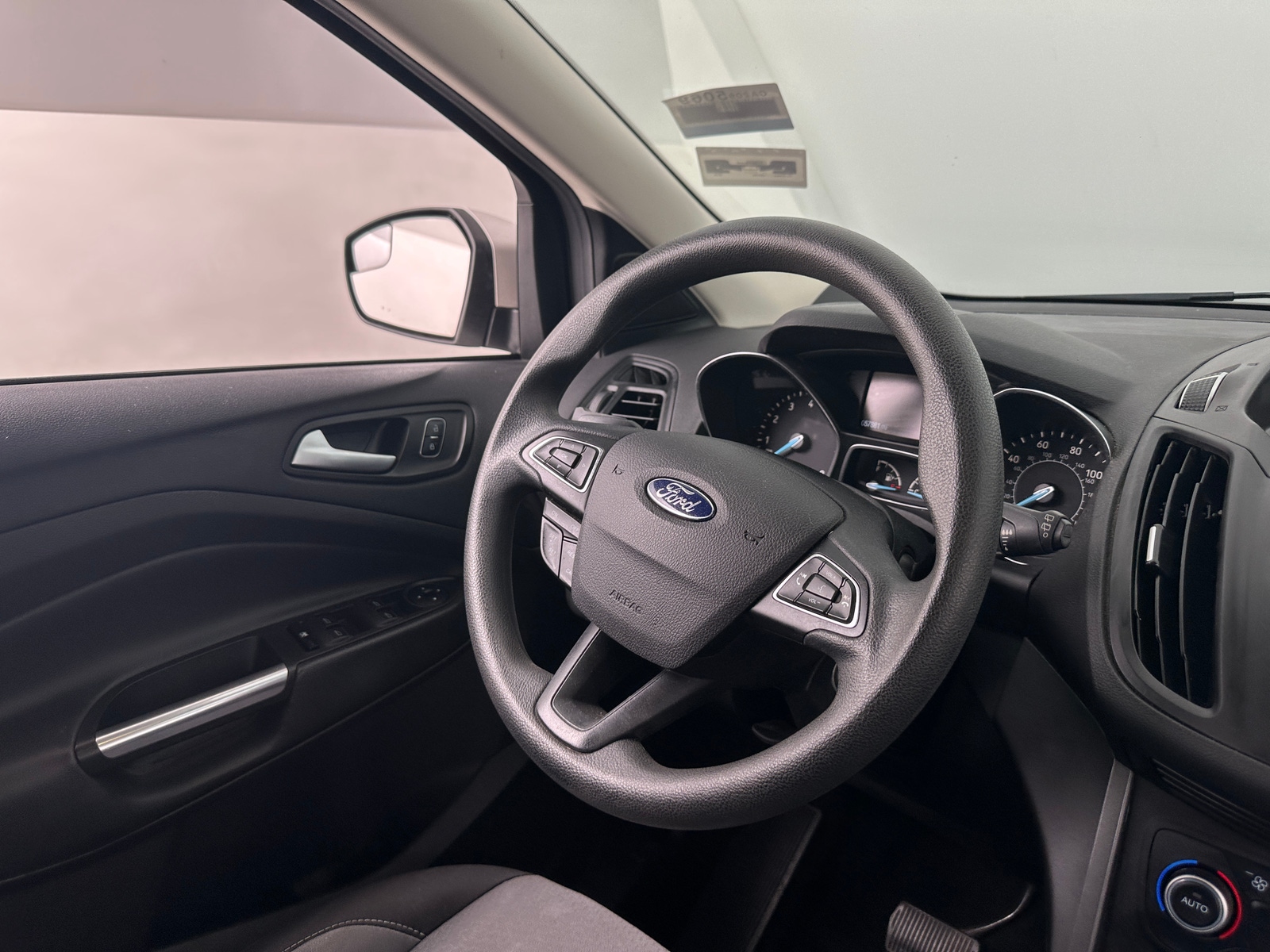 Thumbnail: 2018 Ford Escape - 5