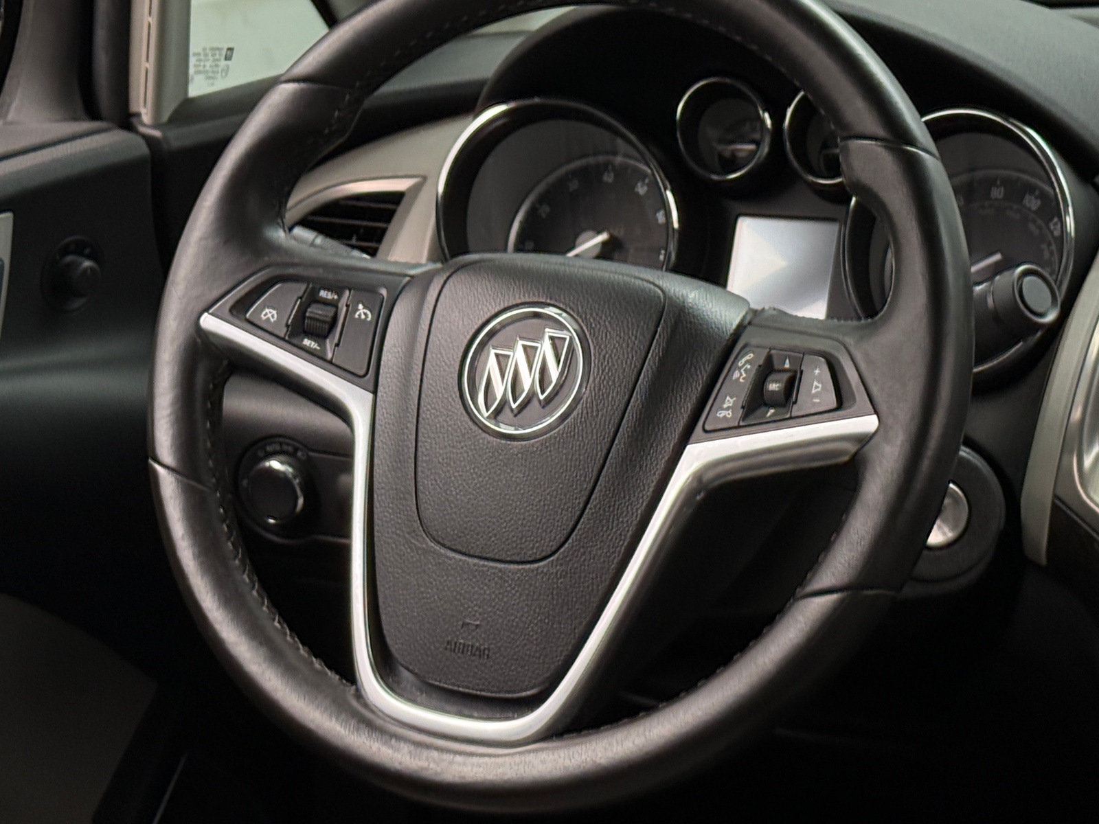 Thumbnail: 2016 Buick Verano - 4