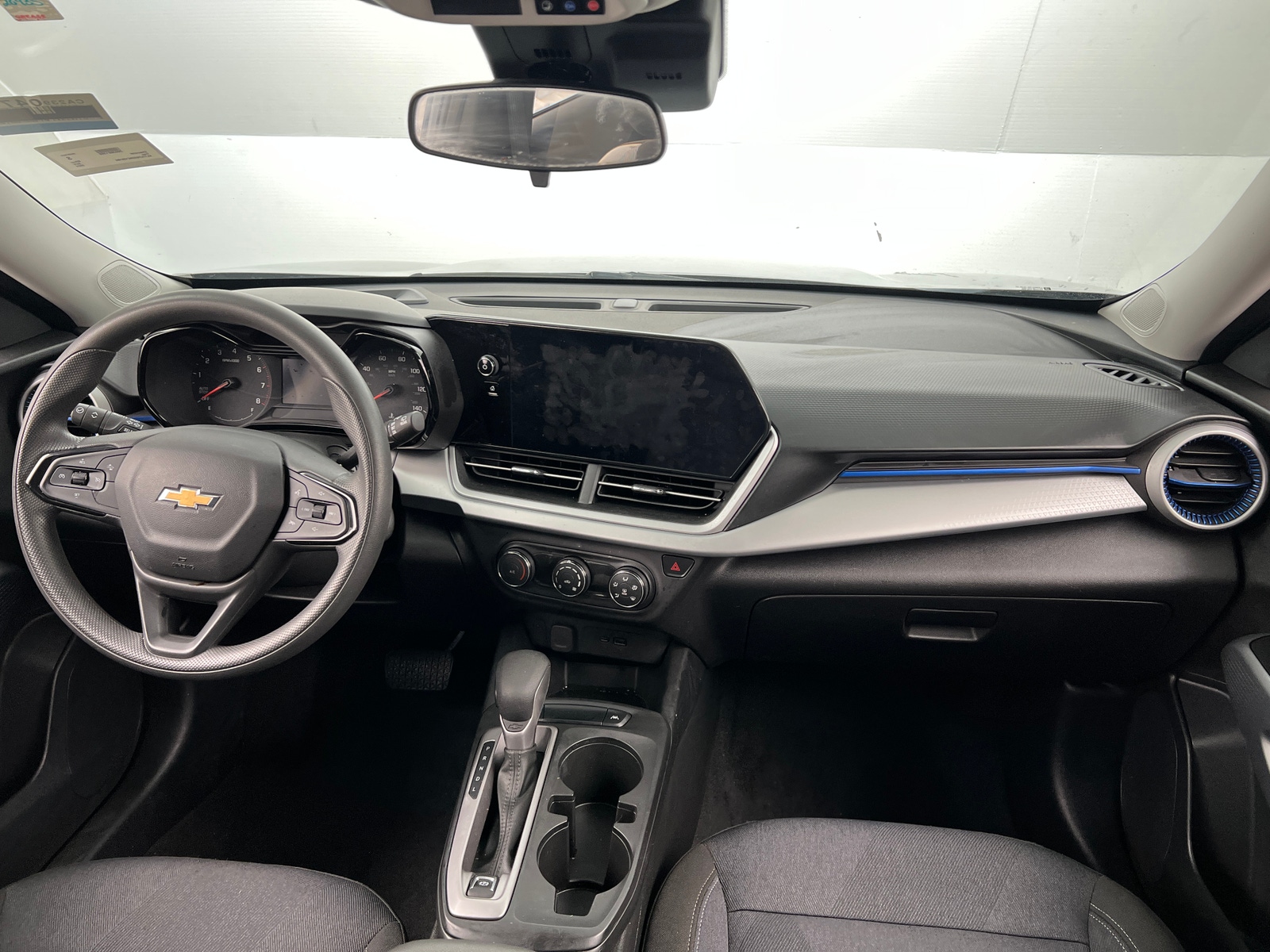 Thumbnail: 2024 Chevrolet Trax - 3