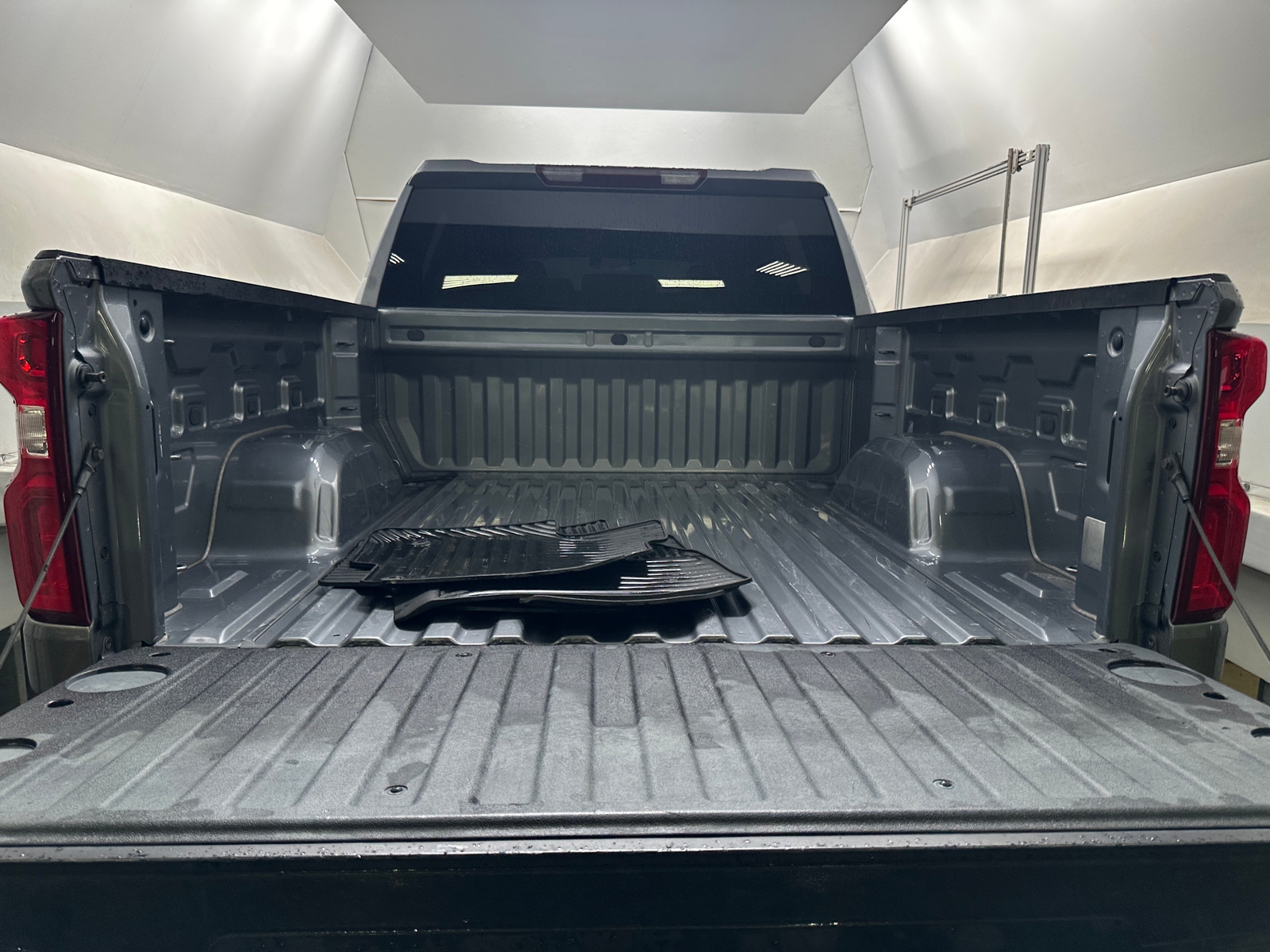 Thumbnail: 2019 Chevrolet Silverado 1500 - 7