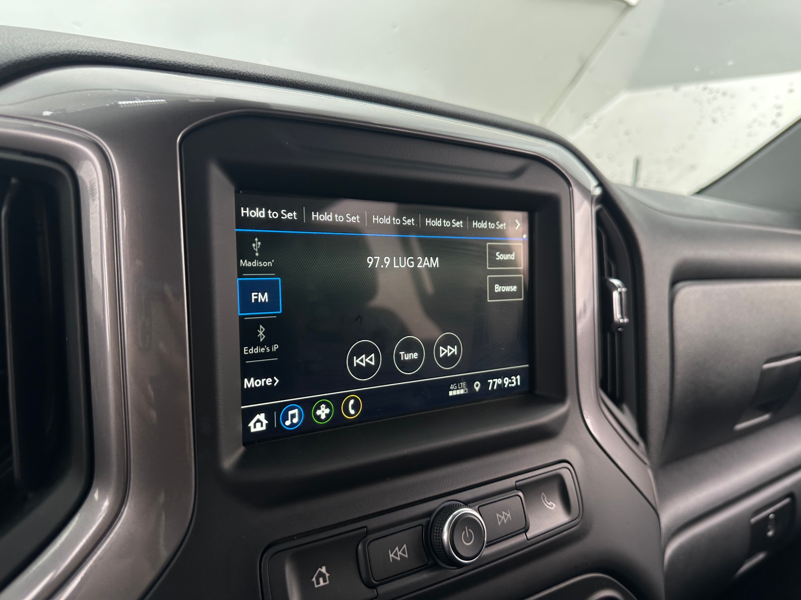 Thumbnail: 2019 Chevrolet Silverado 1500 - 4