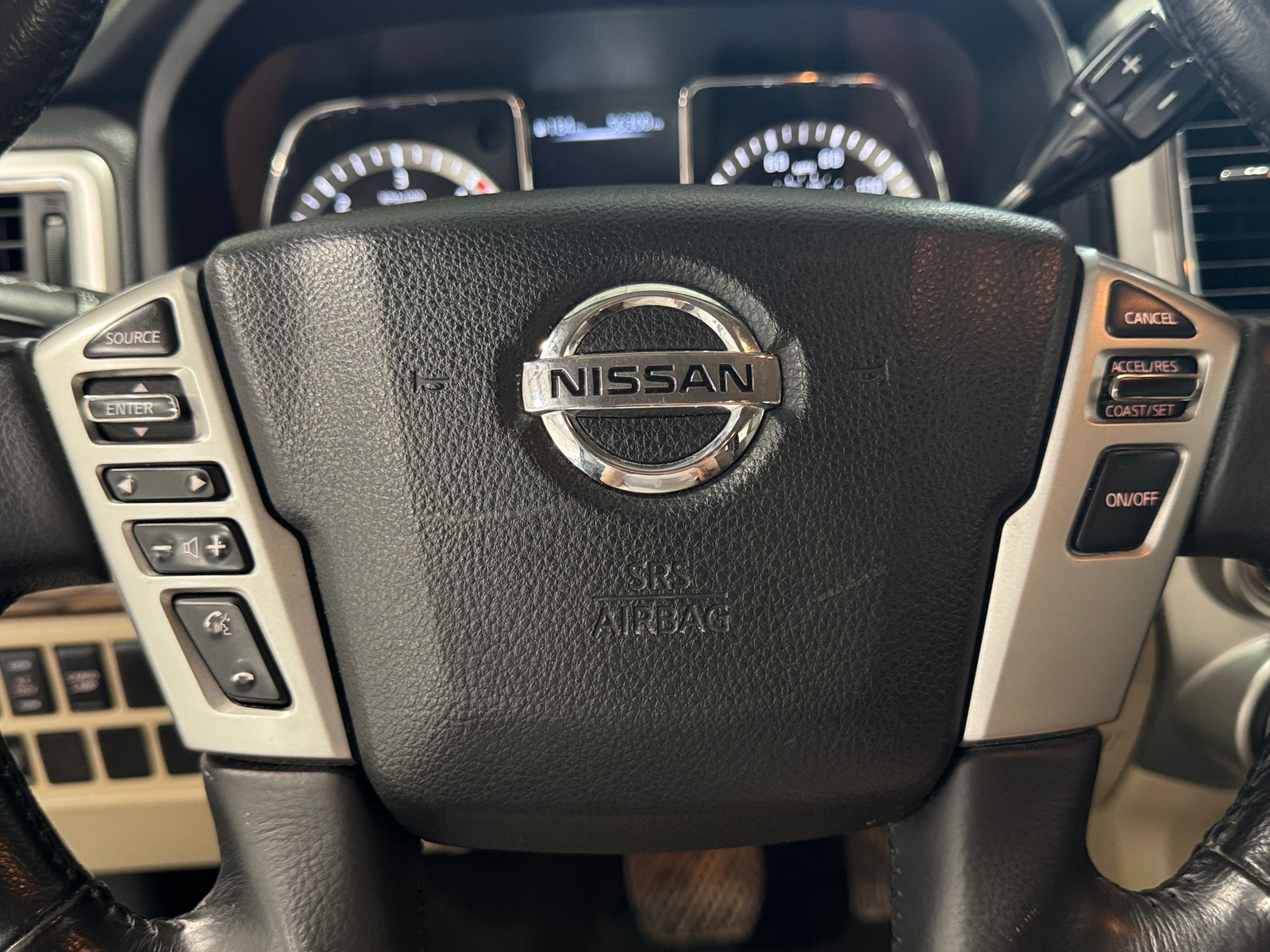 Thumbnail: 2018 Nissan Titan - 4
