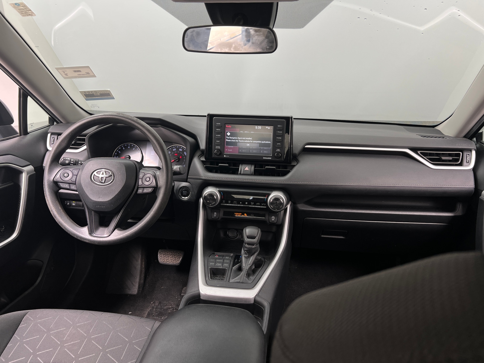Thumbnail: 2021 Toyota RAV4 - 3