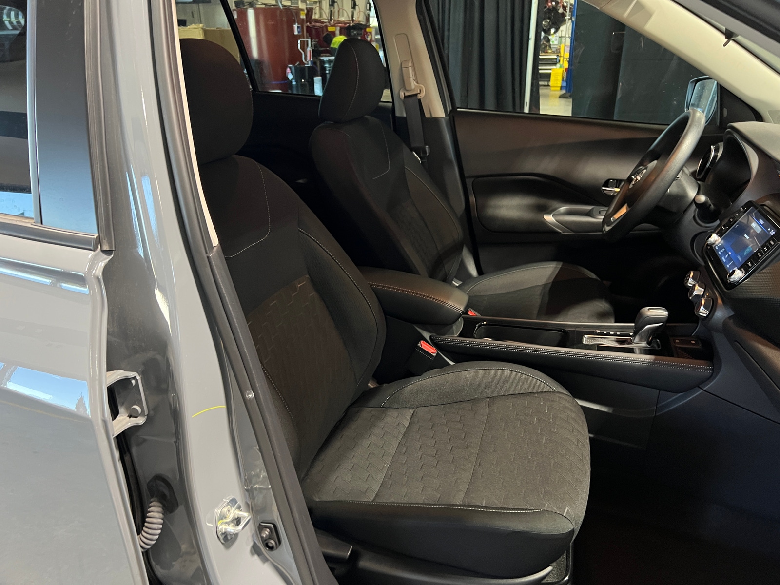 Thumbnail: 2024 Nissan Kicks - 2
