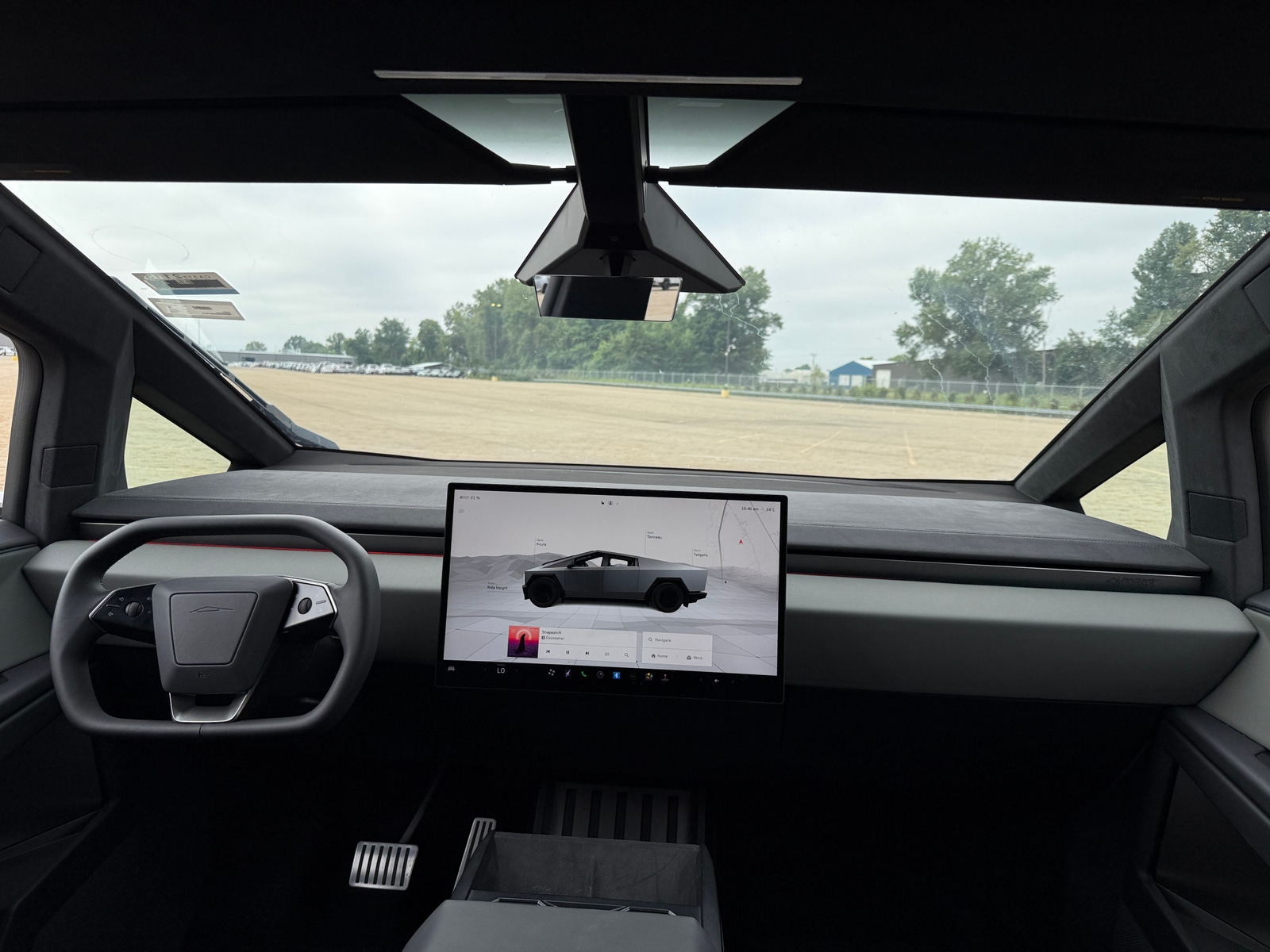 Thumbnail: 2025 Tesla Cybertruck - 2
