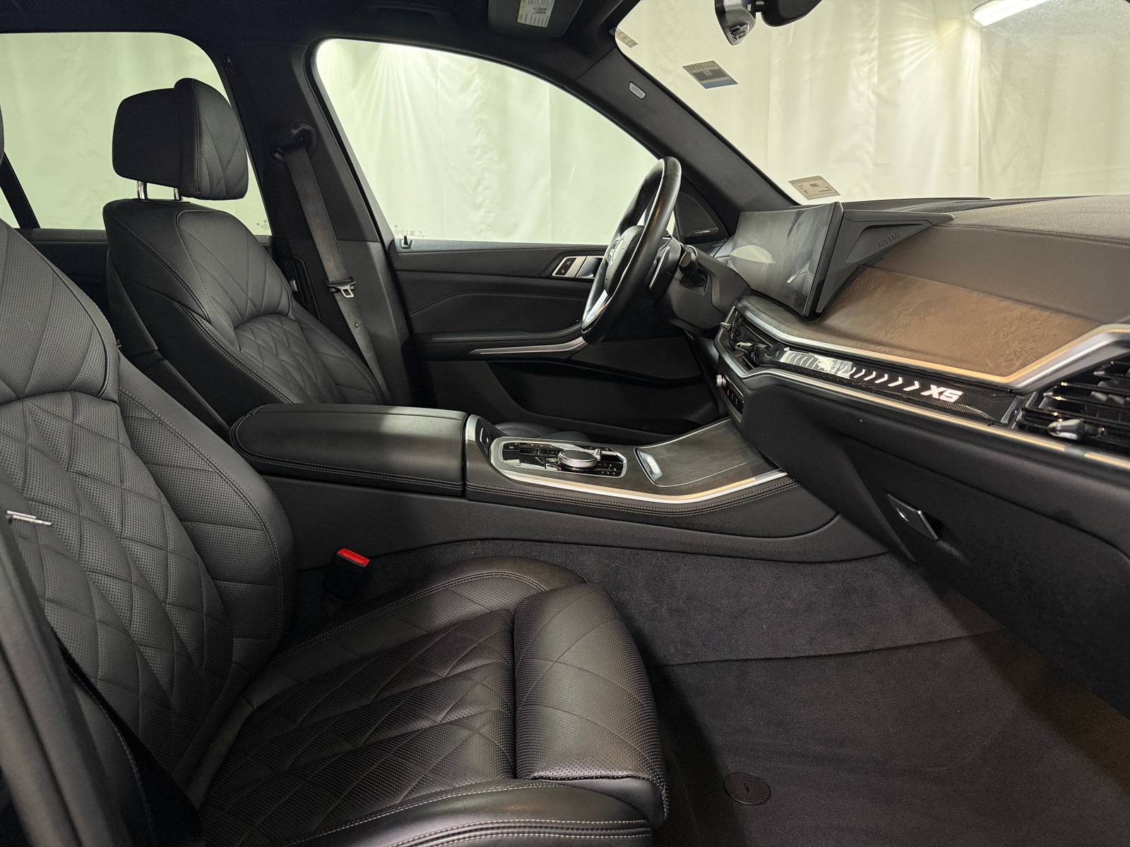 Thumbnail: 2025 BMW X5 - 2