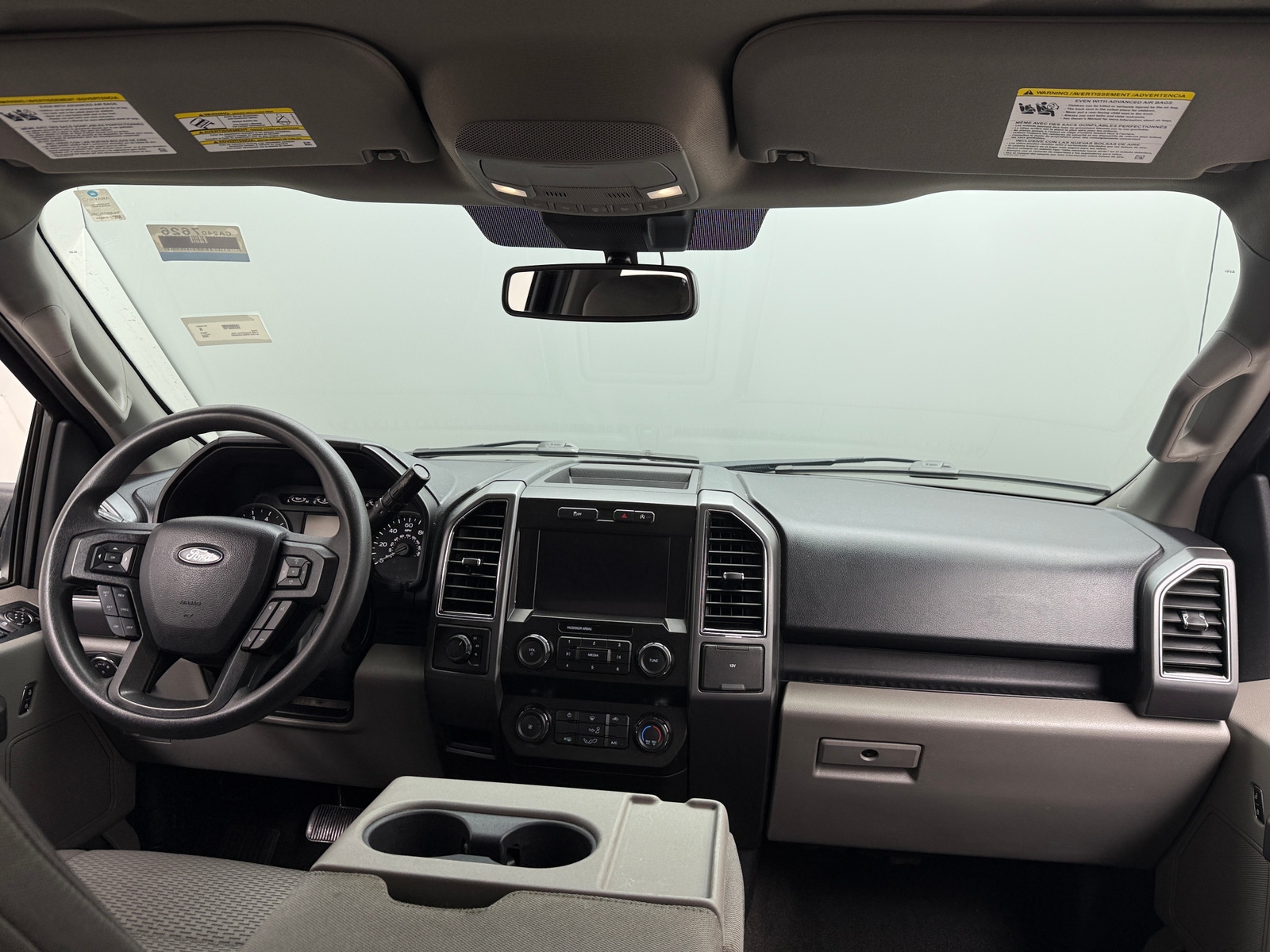 Thumbnail: 2020 Ford Econoline - 3