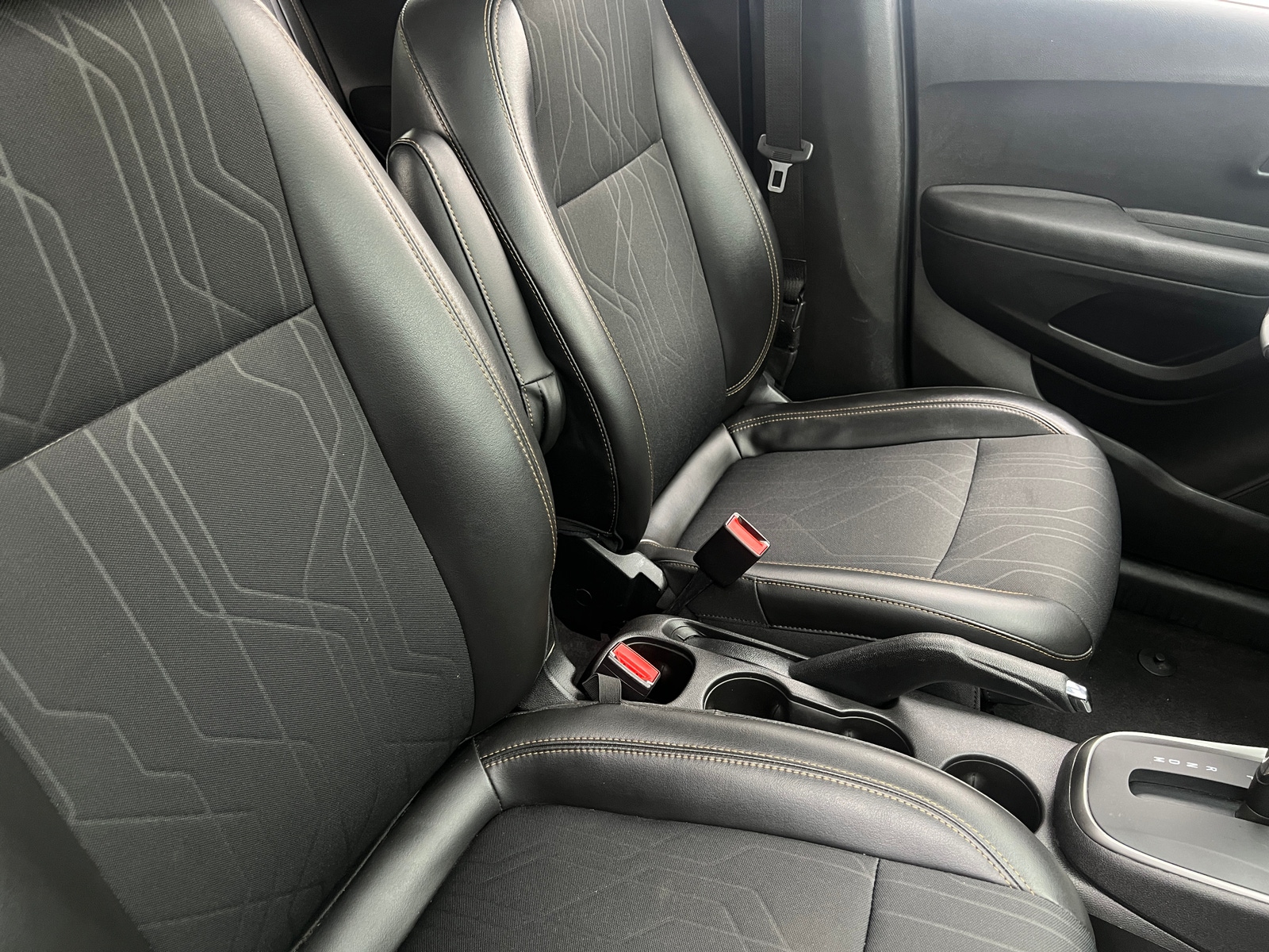 Thumbnail: 2018 Chevrolet Trax - 2