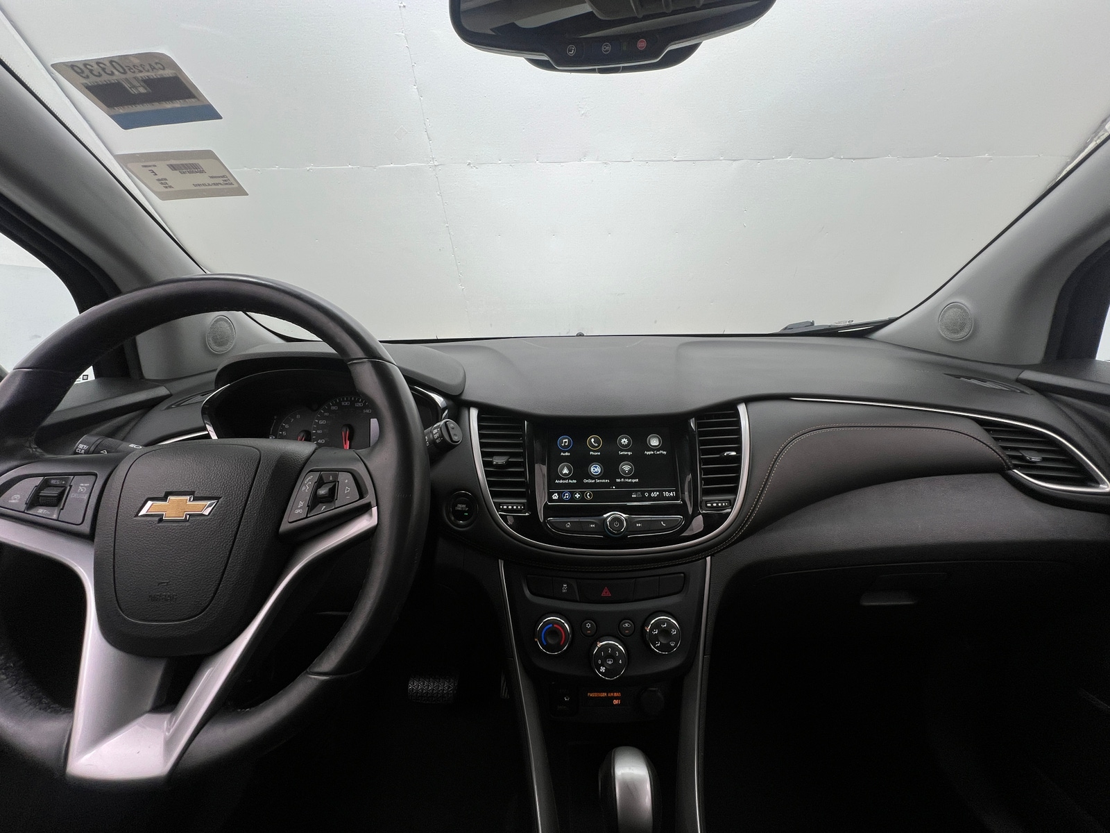 Thumbnail: 2018 Chevrolet Trax - 3