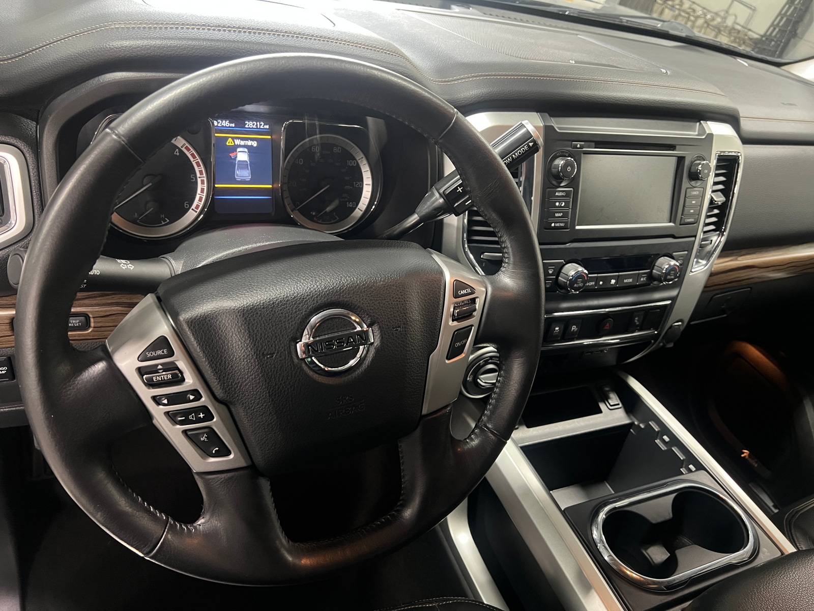 Thumbnail: 2019 Nissan Titan - 4