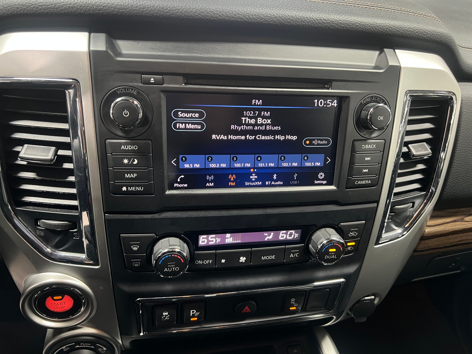 Thumbnail: 2019 Nissan Titan - 3