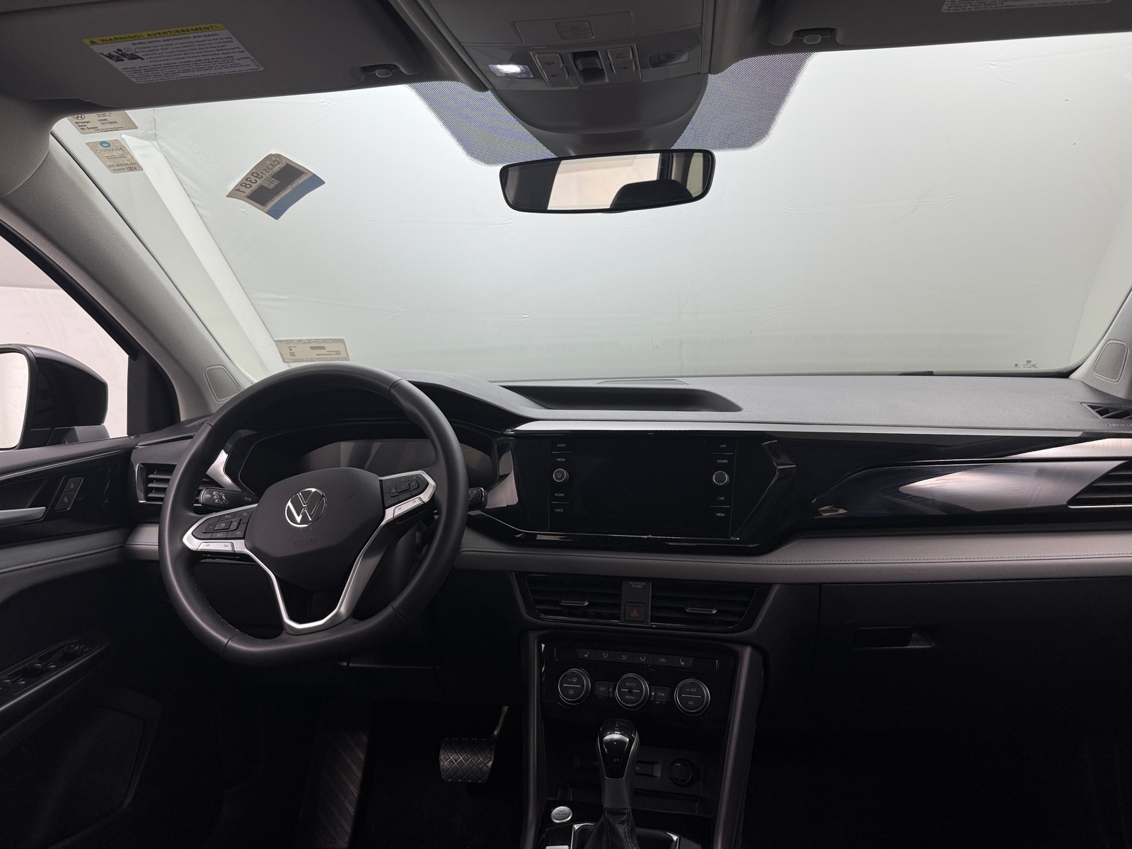 Thumbnail: 2024 Volkswagen Taos - 2