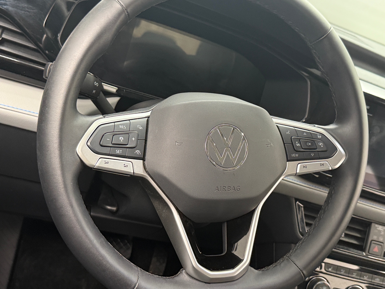Thumbnail: 2024 Volkswagen Taos - 4