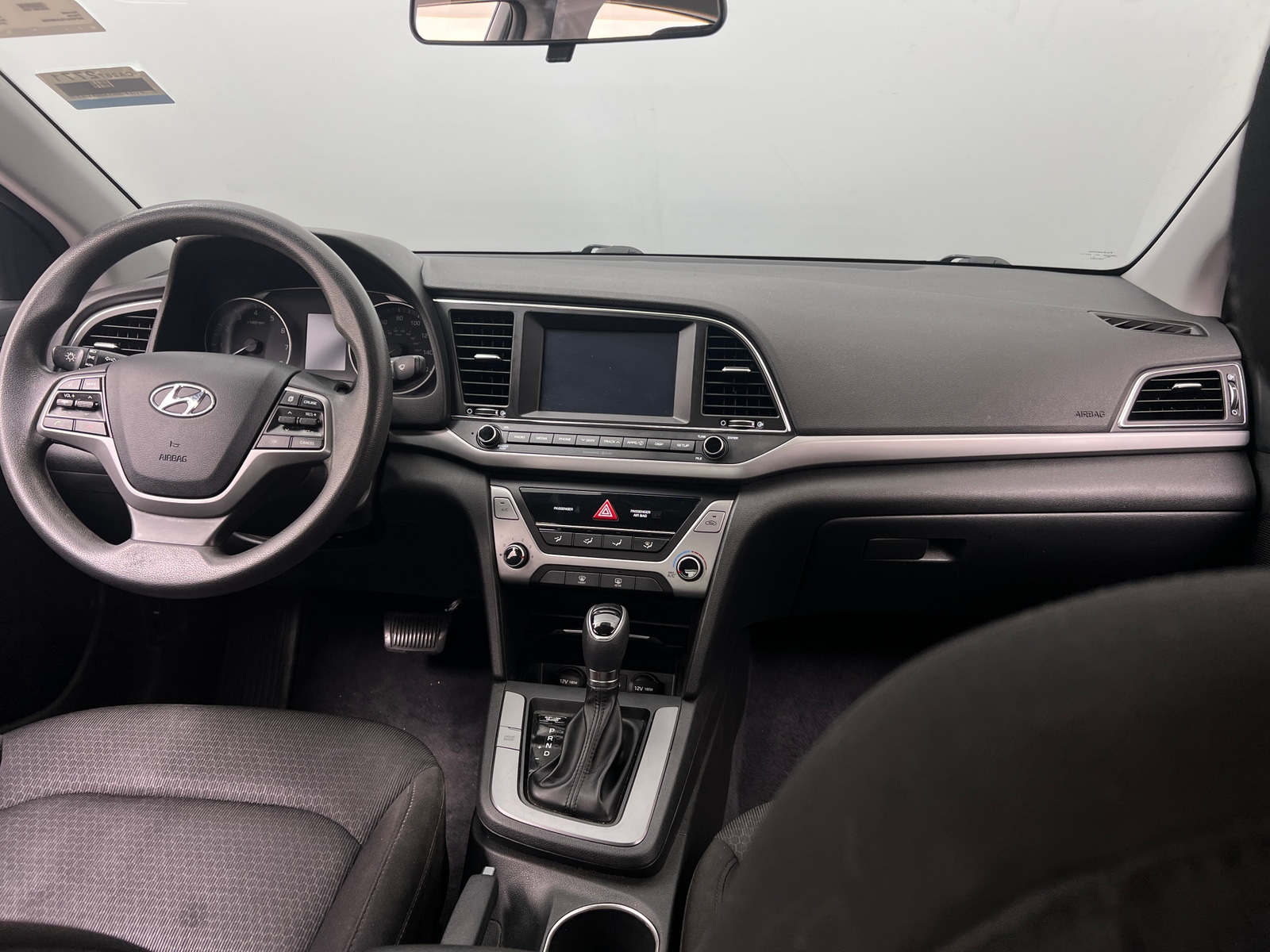 Thumbnail: 2018 Hyundai Elantra - 3