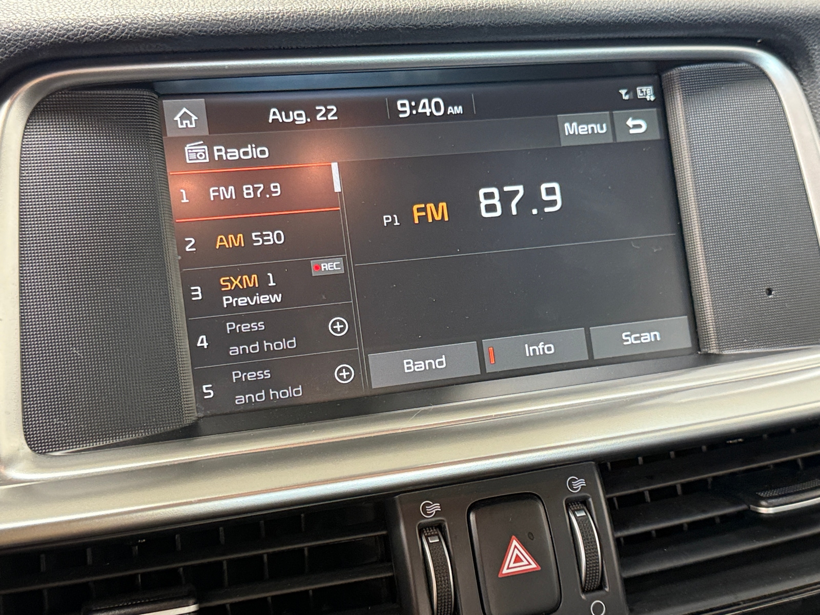 Thumbnail: 2019 Kia Optima - 3