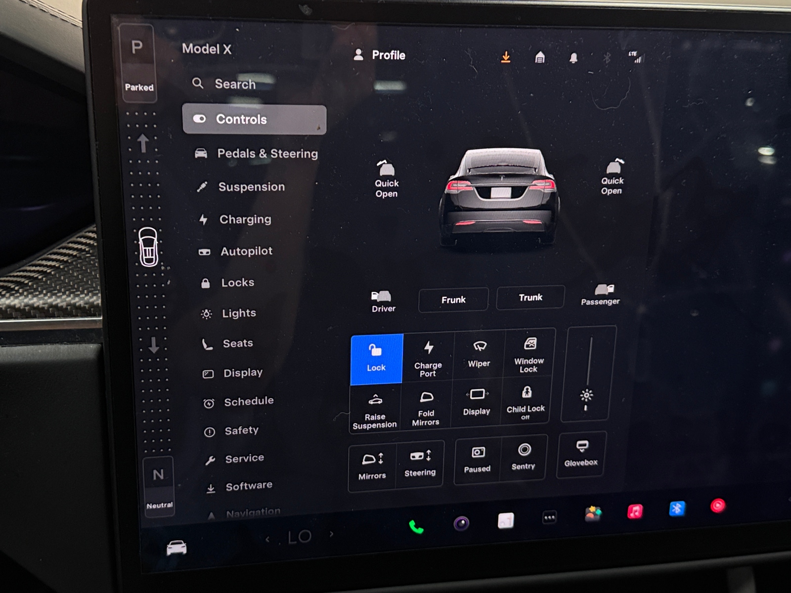 Thumbnail: 2022 Tesla Model X - 3