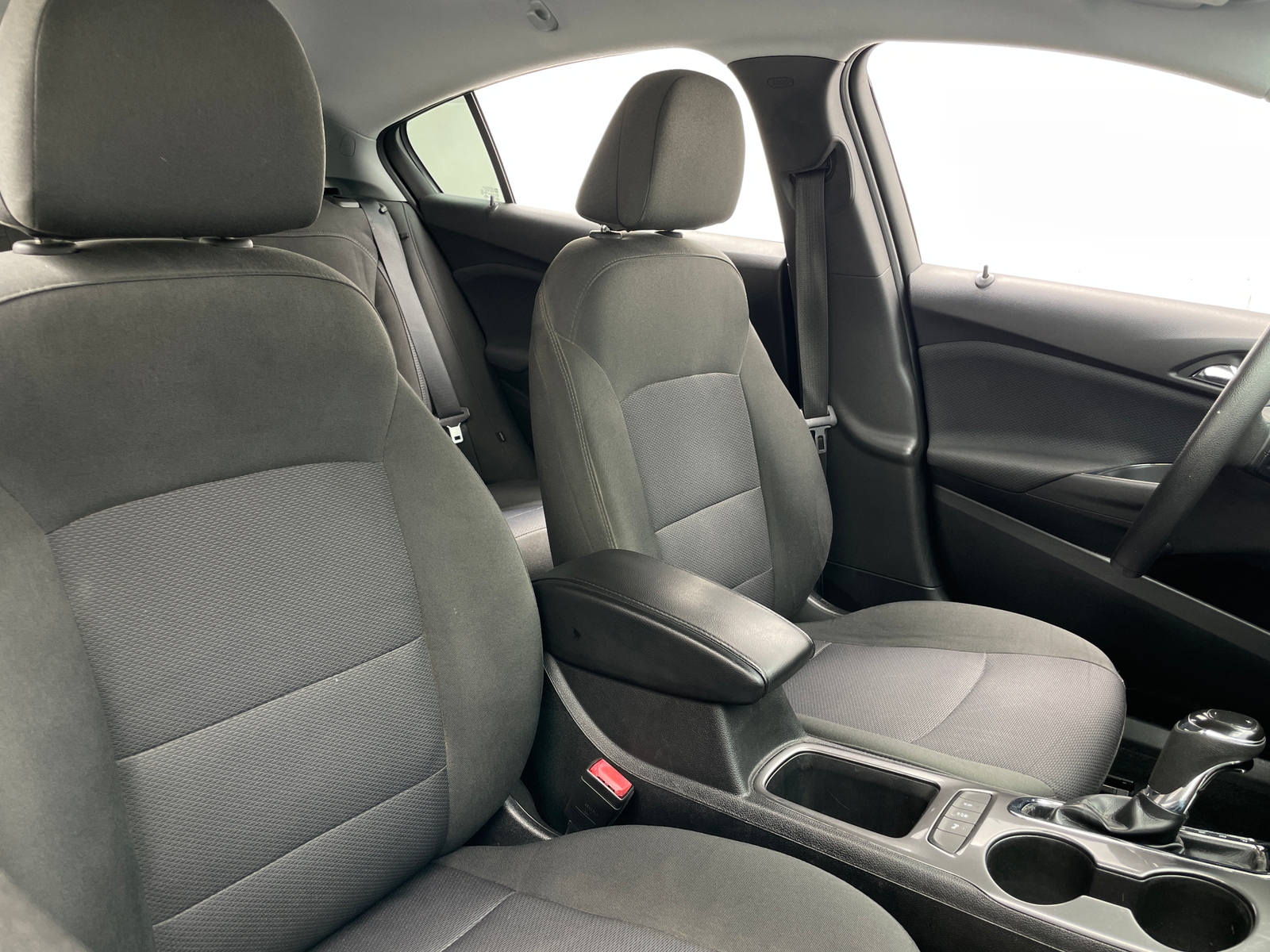Thumbnail: 2019 Chevrolet Cruze - 2