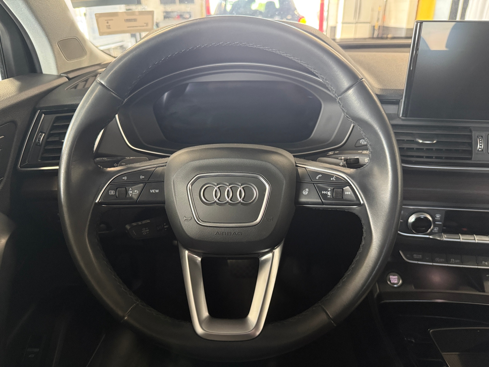 Thumbnail: 2021 Audi Q5 - 4