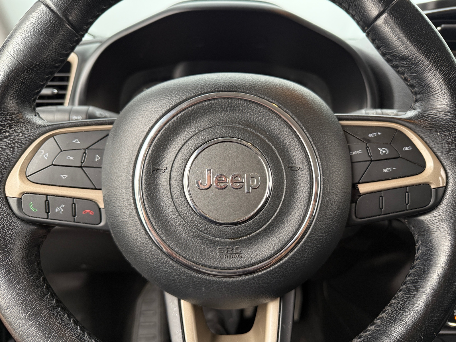 Thumbnail: 2017 Jeep Renegade - 5
