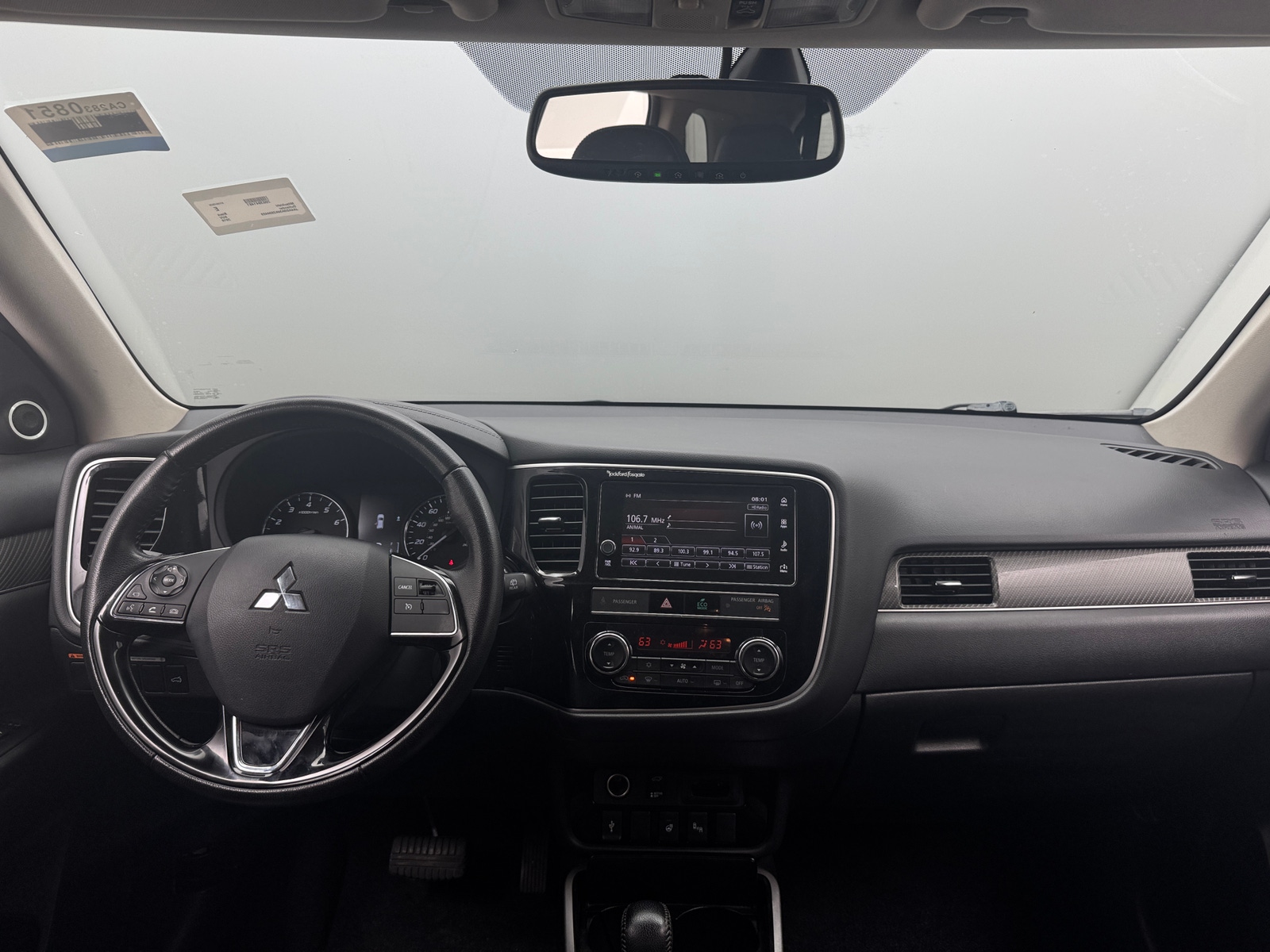 Thumbnail: 2019 Mitsubishi Outlander - 2