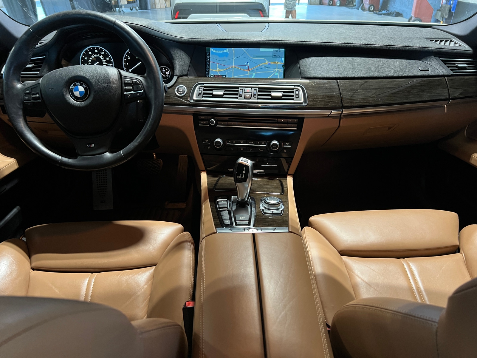 Thumbnail: 2012 BMW 7 Series - 3