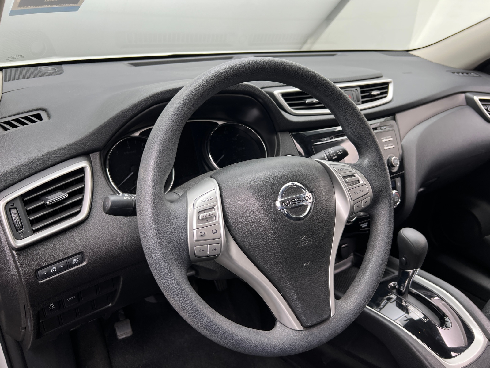 Thumbnail: 2014 Nissan Rogue - 5