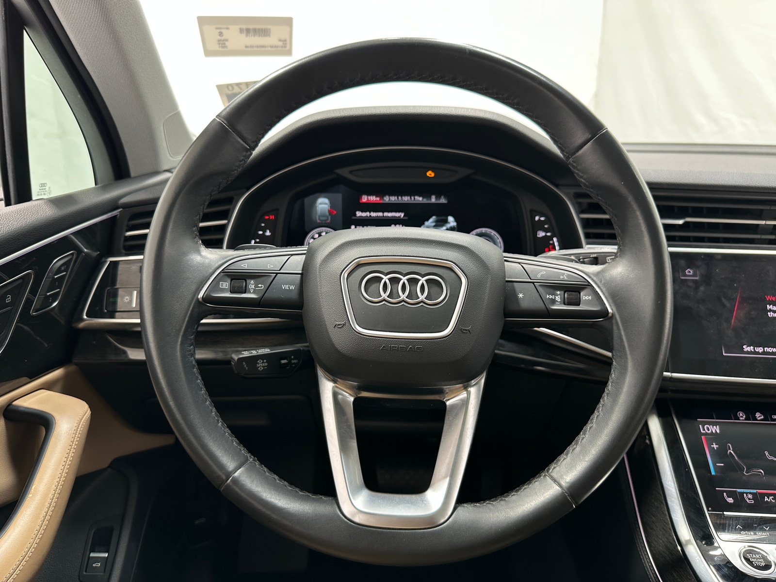 Thumbnail: 2021 Audi Q7 - 4