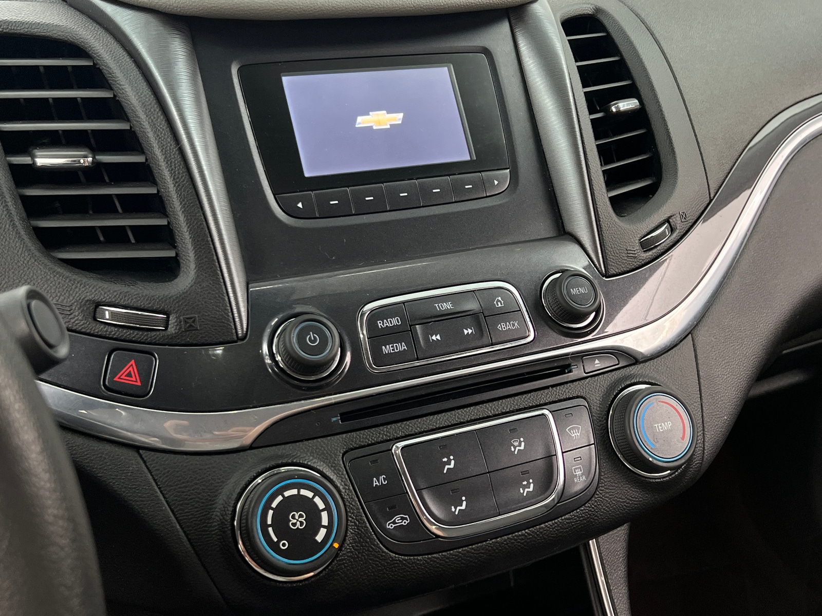 Thumbnail: 2015 Chevrolet Impala - 4