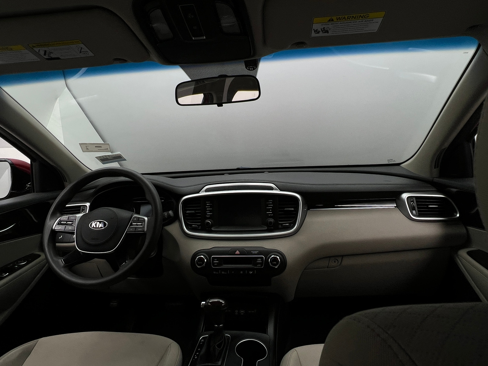 Thumbnail: 2019 Kia Sorento - 3