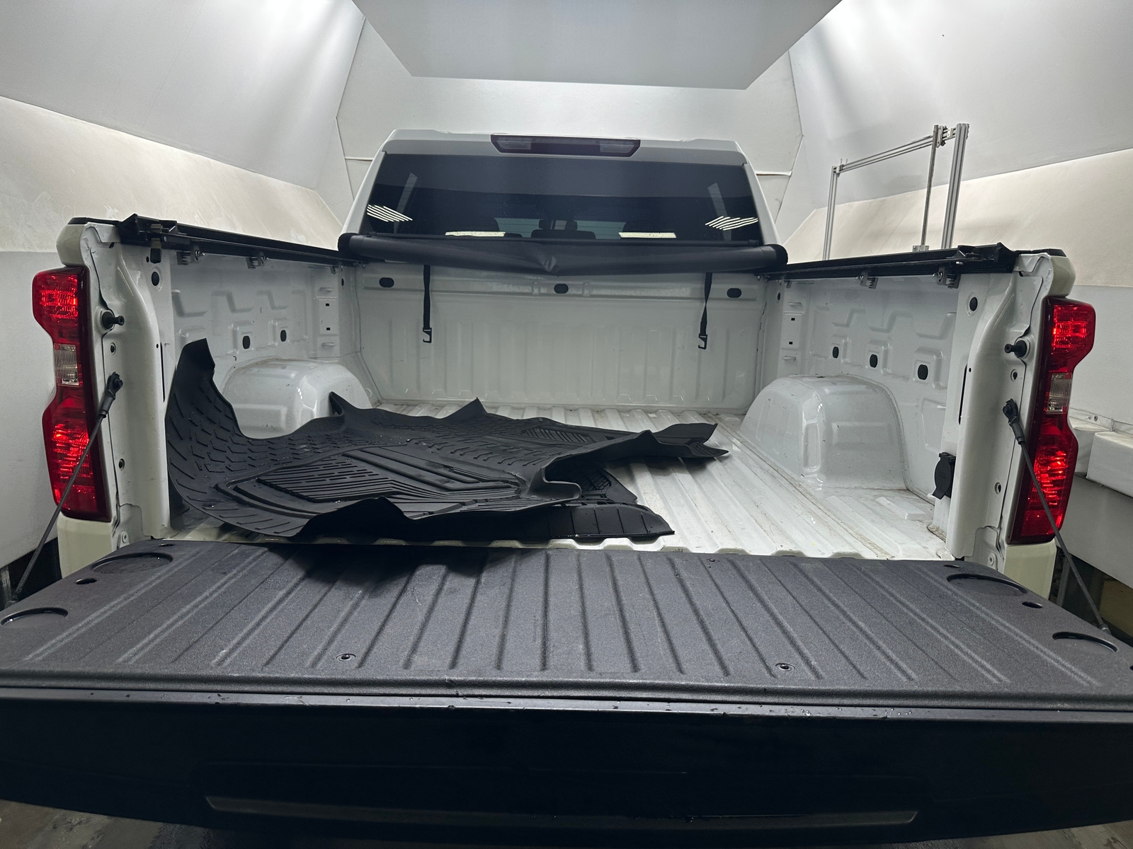 Thumbnail: 2024 Chevrolet Silverado 1500 - 7