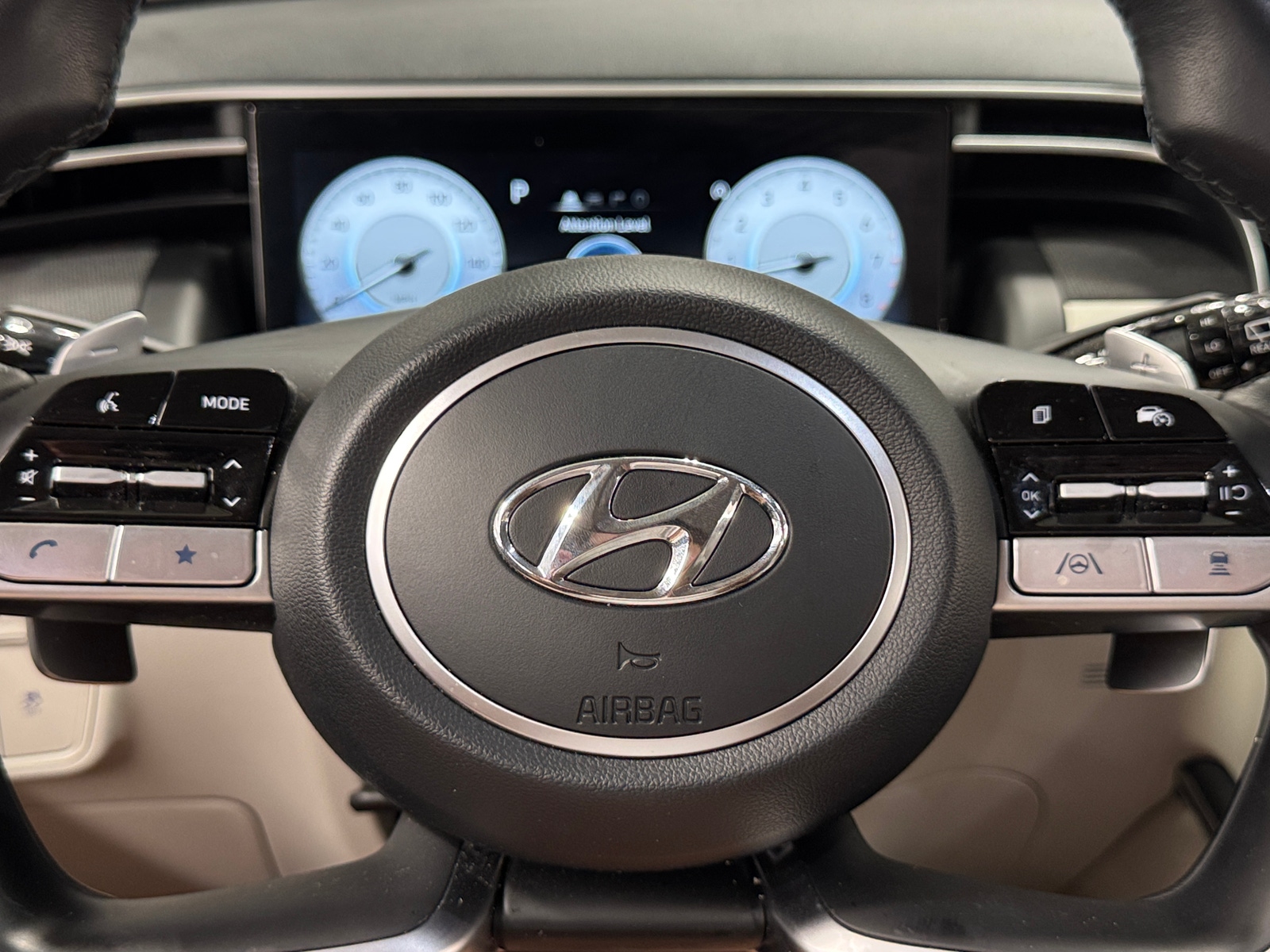 Thumbnail: 2023 Hyundai Tucson - 4